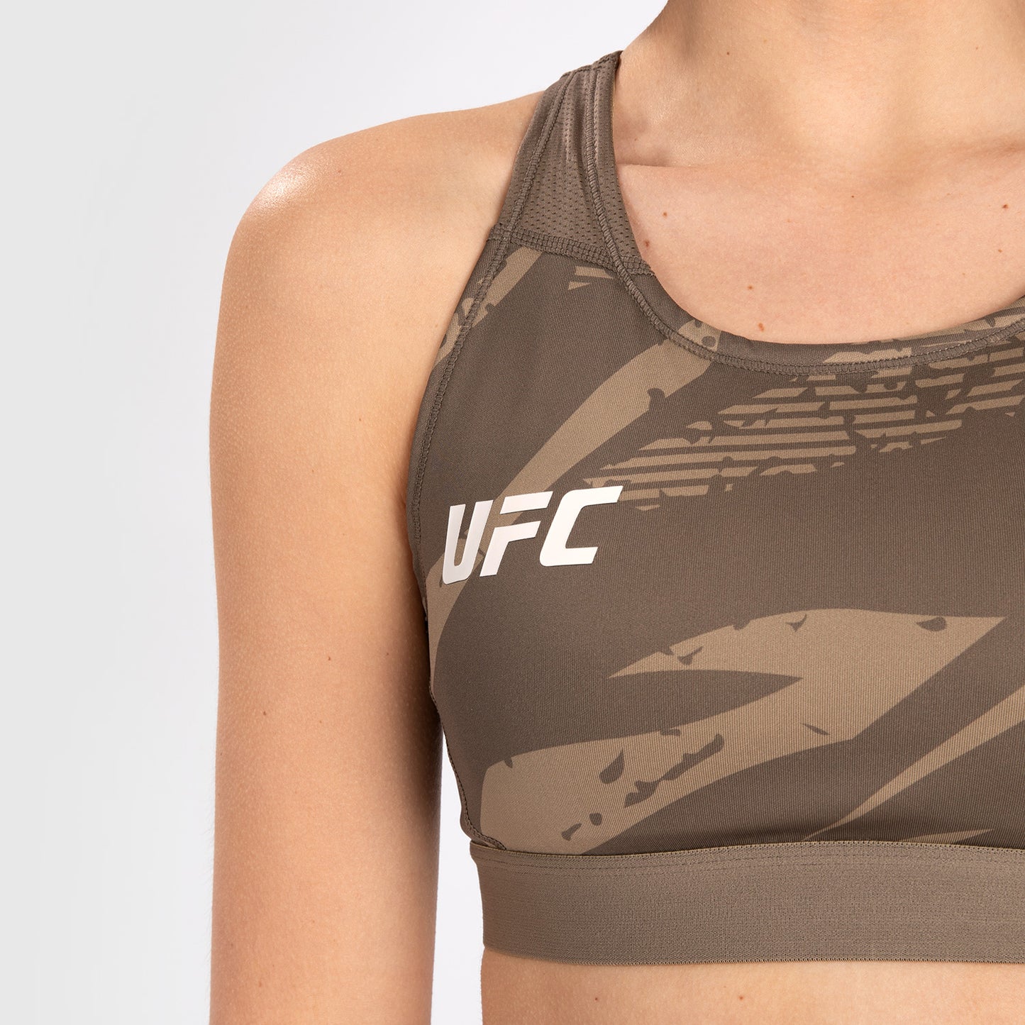 UFC Adrenaline by Venum Fight Week Sujetador Deportivo para Mujer – Desert Camo