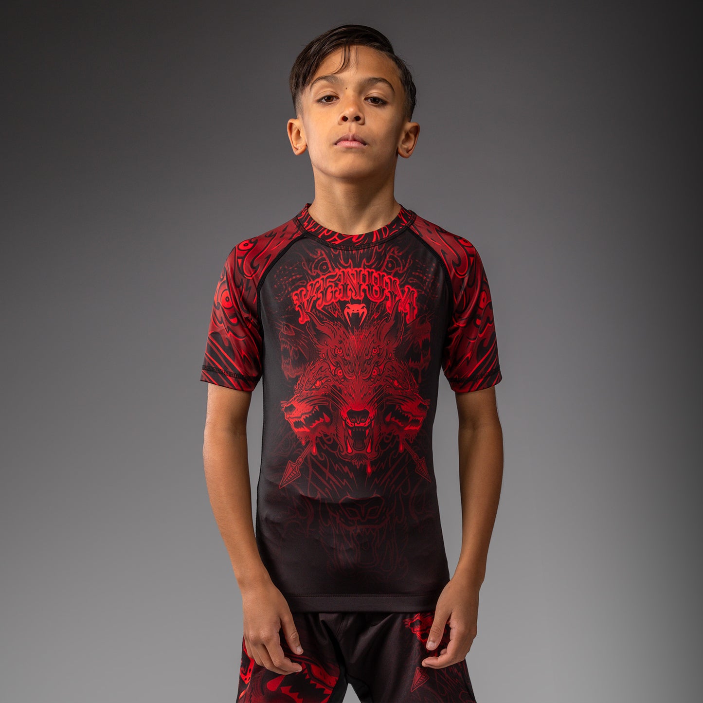 Venum Wolf Atak Rashguard Manga Corta Para Niños – Negro/Rojo