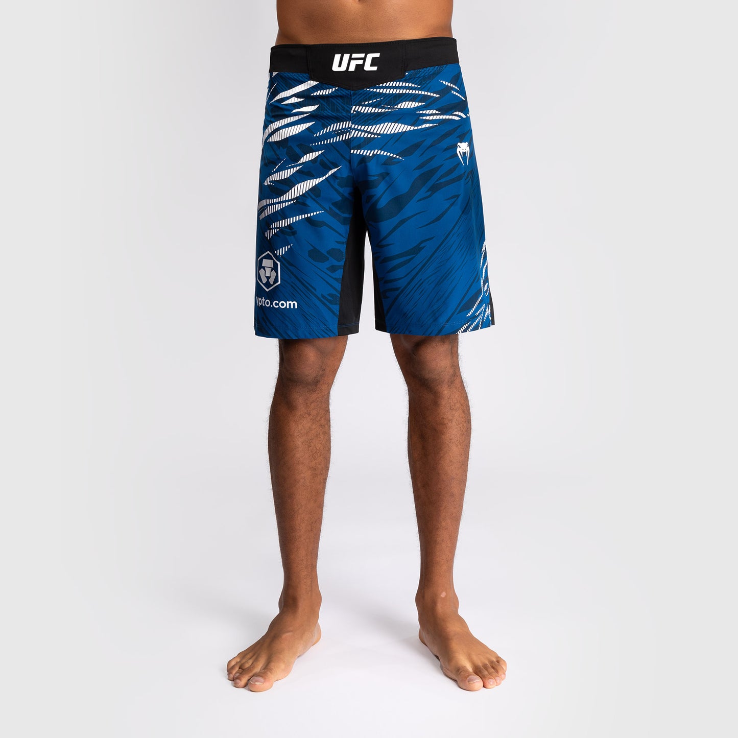 UFC Fusion by Venum Personalizados Authentic Fight Night Shorts de Lucha para Hombre - Ajuste Largo - Azul