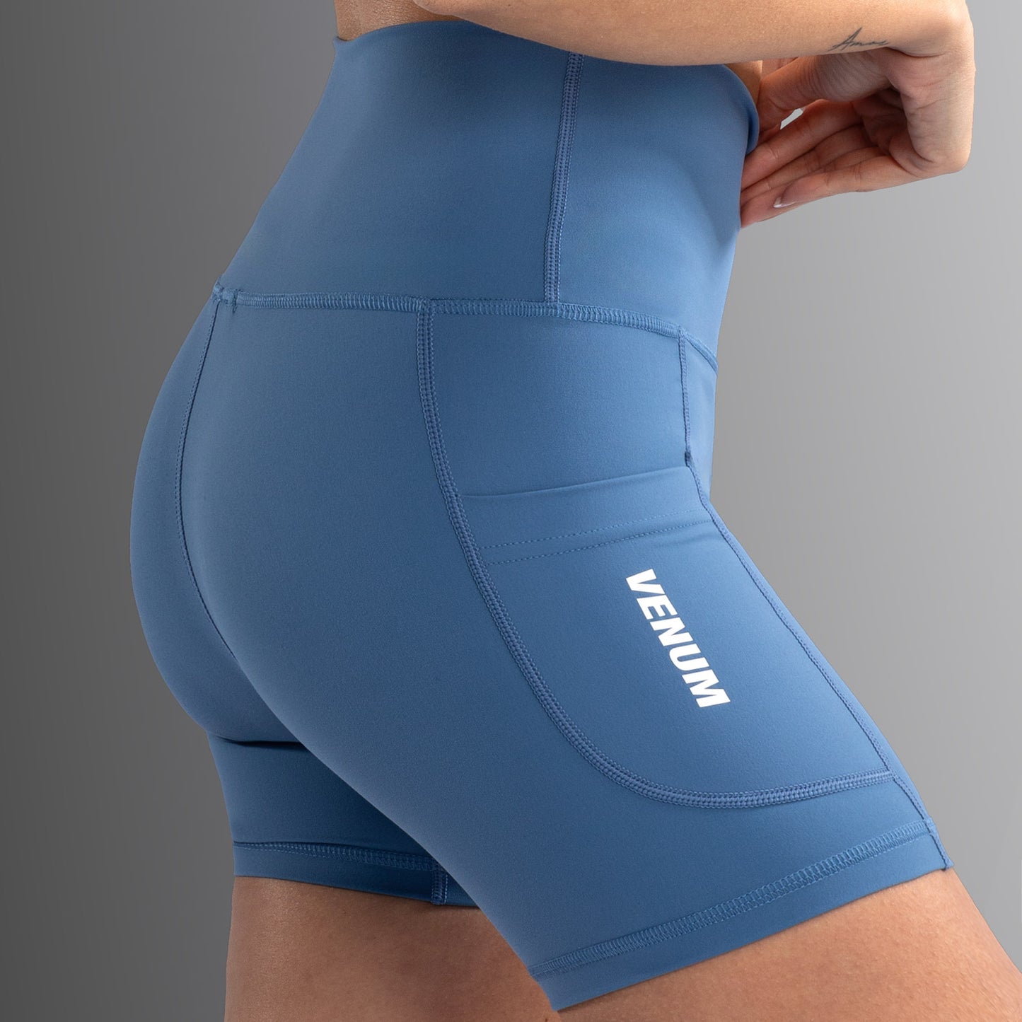 Venum Essential Pantalones Cortos de Ciclismo para Mujer - Azul Tormenta