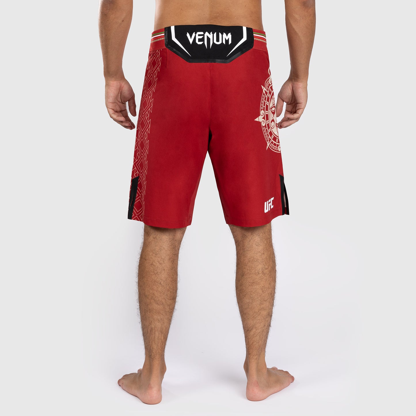 Noche UFC by Venum Authentic Fight Night Shorts de combate para hombre - Corte largo - Rojo