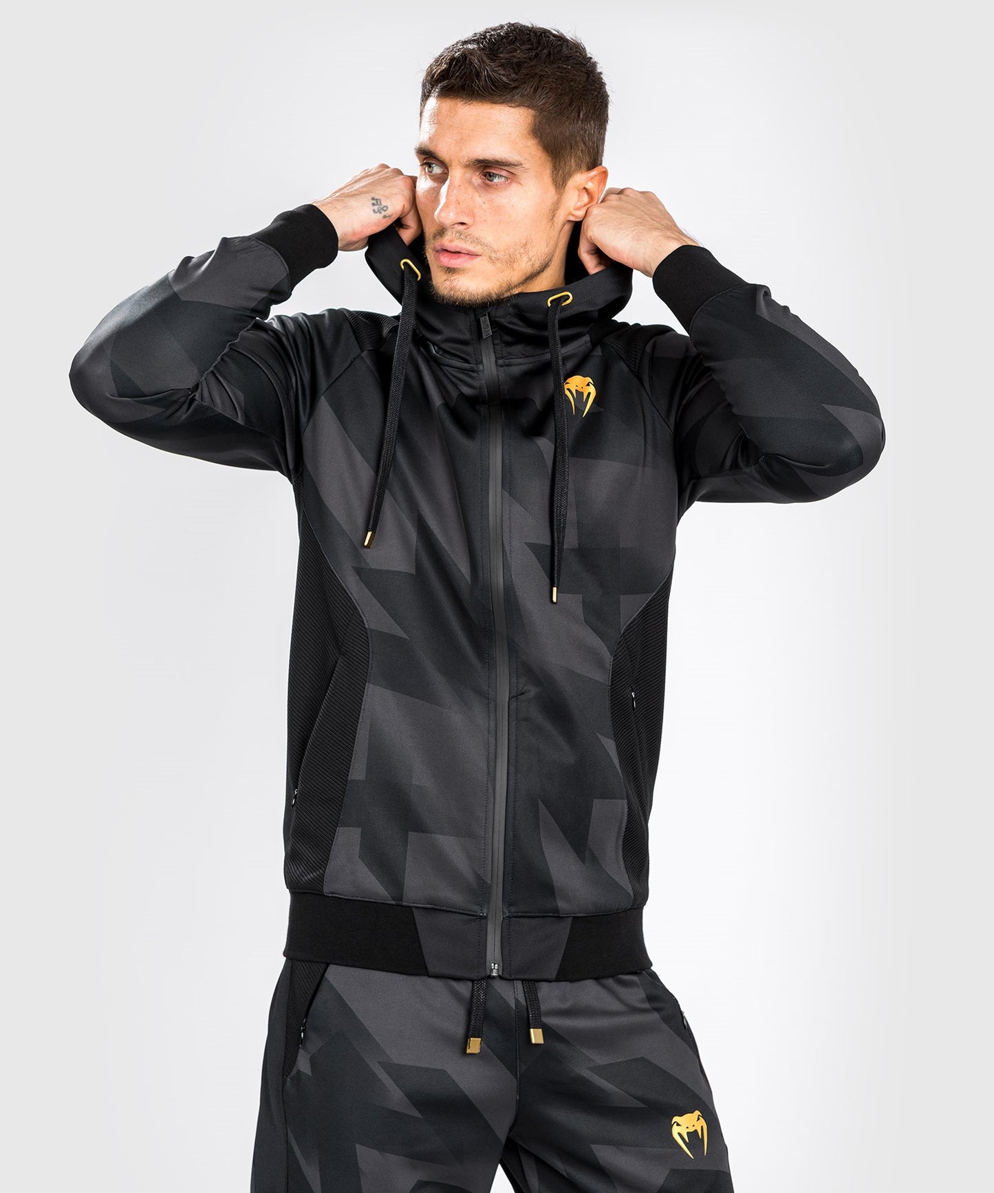 Sudadera con Capucha Venum Razor - Negro/Oro
