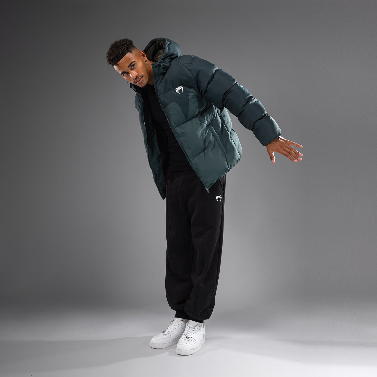 Venum Attack Chaqueta de pluma - Verde Ejército