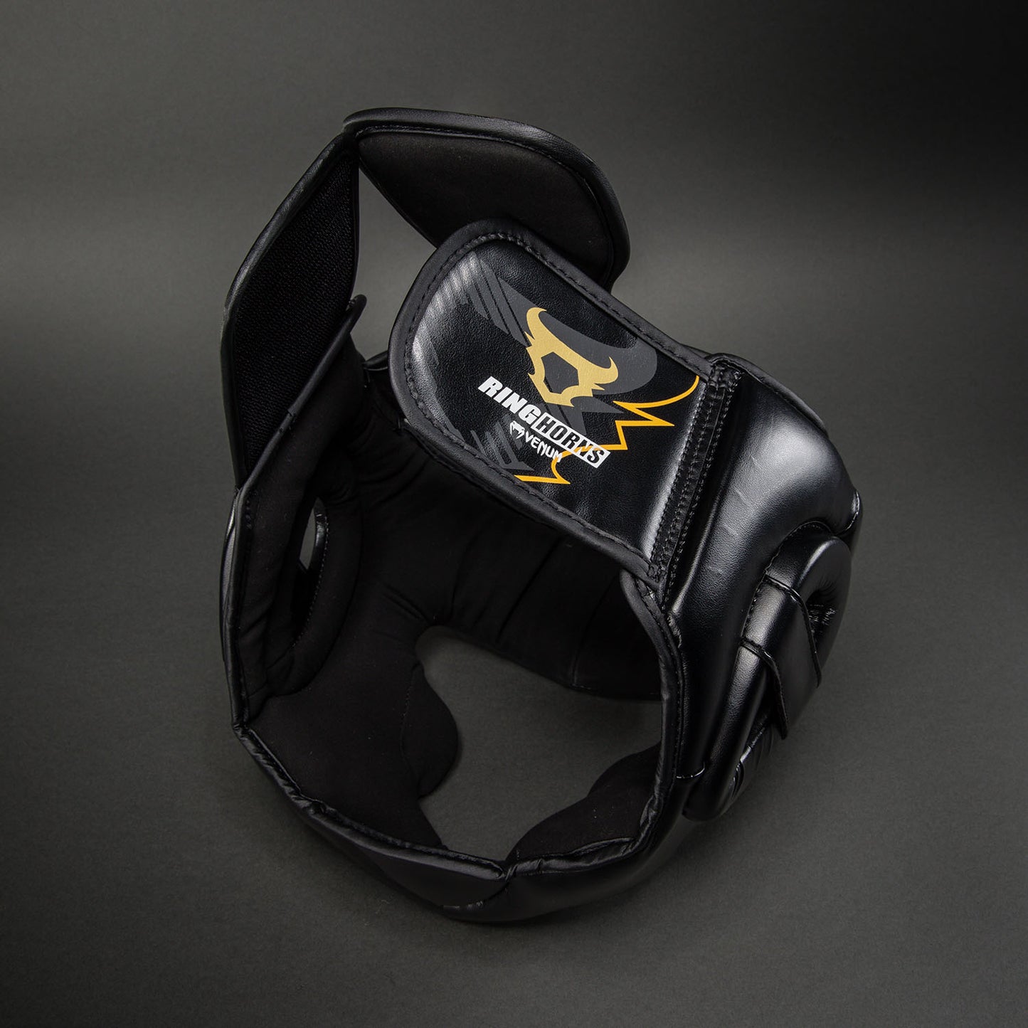 Venum Ringhorns Charger Casco de Protección – Negro/Oro
