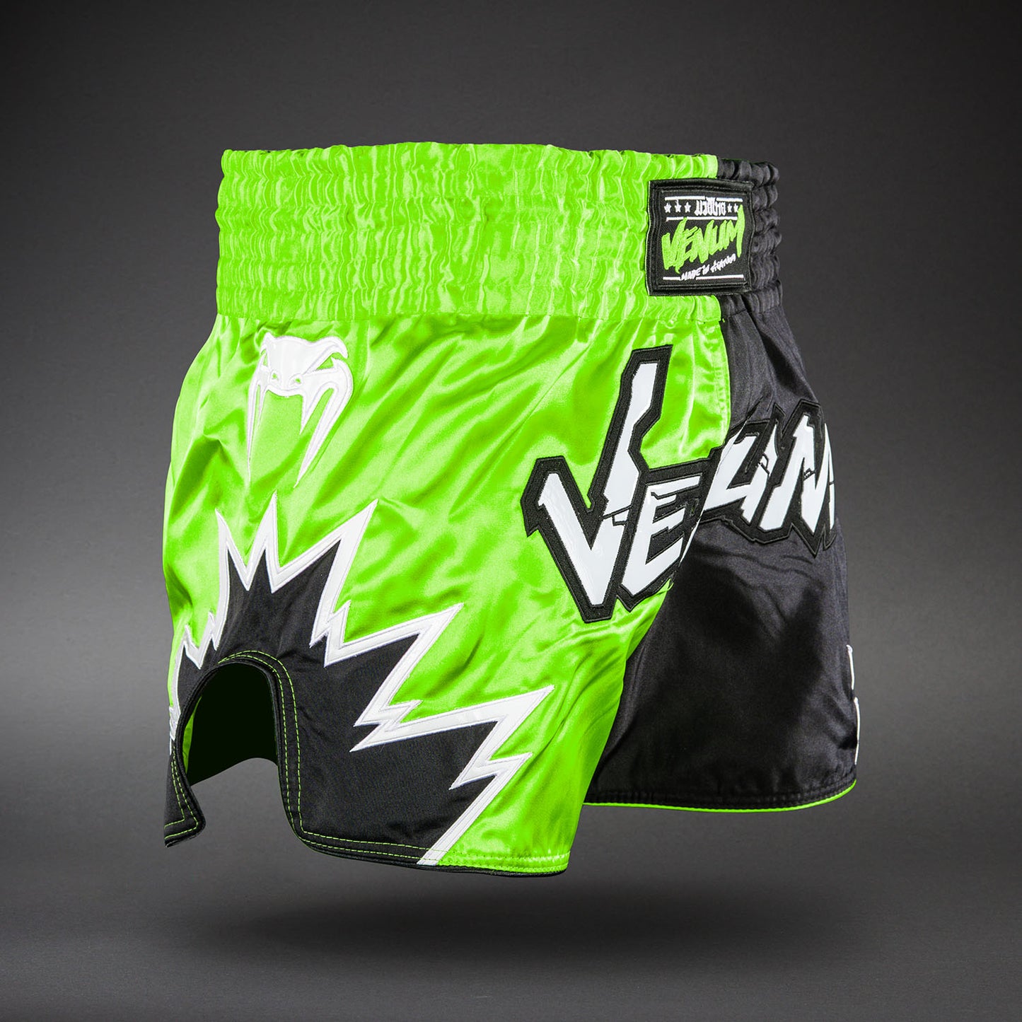 Venum Inferno 2.0 Pantalones Cortos de Muay Thai - Verde/Negro