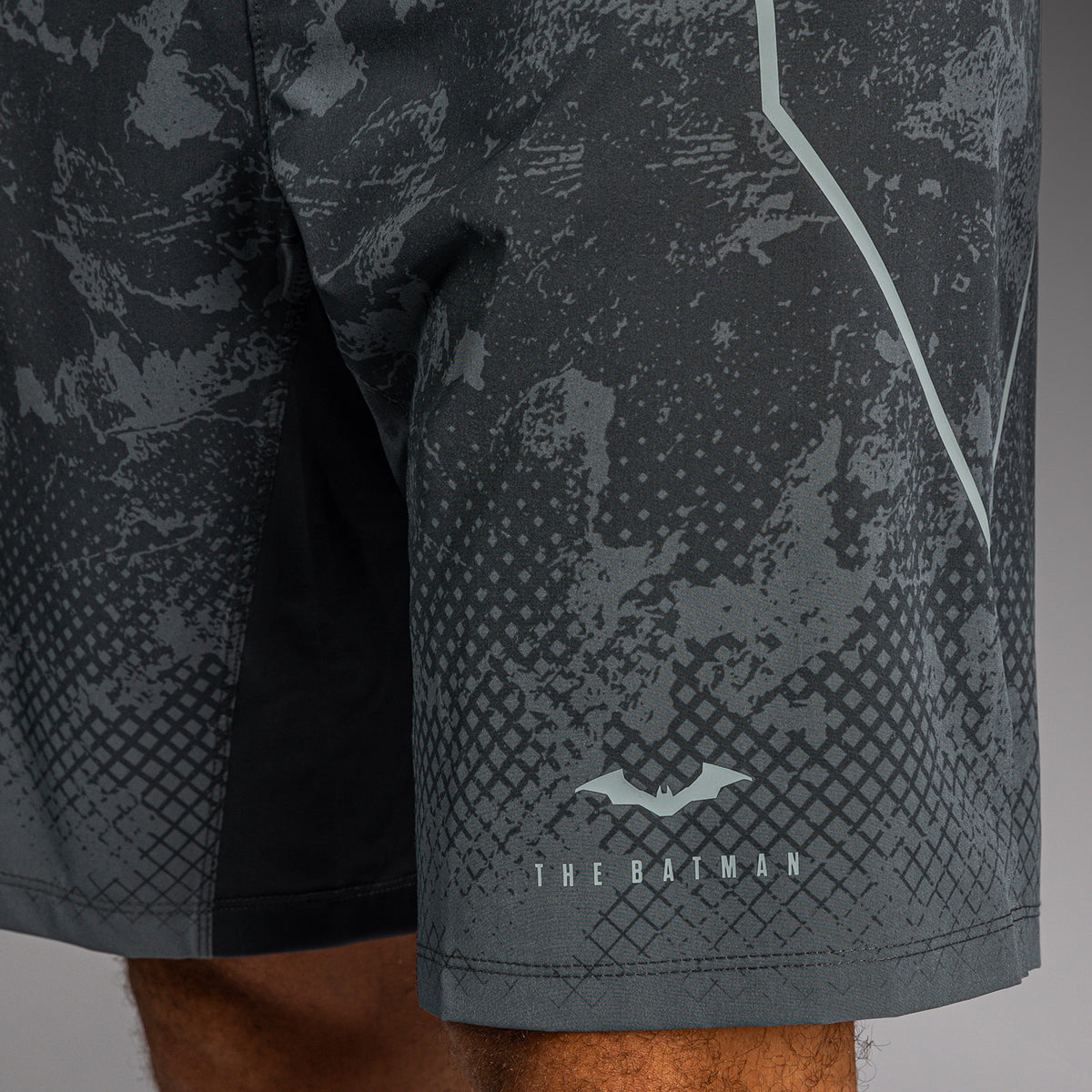 Venum x Batman Fightshorts - Gris