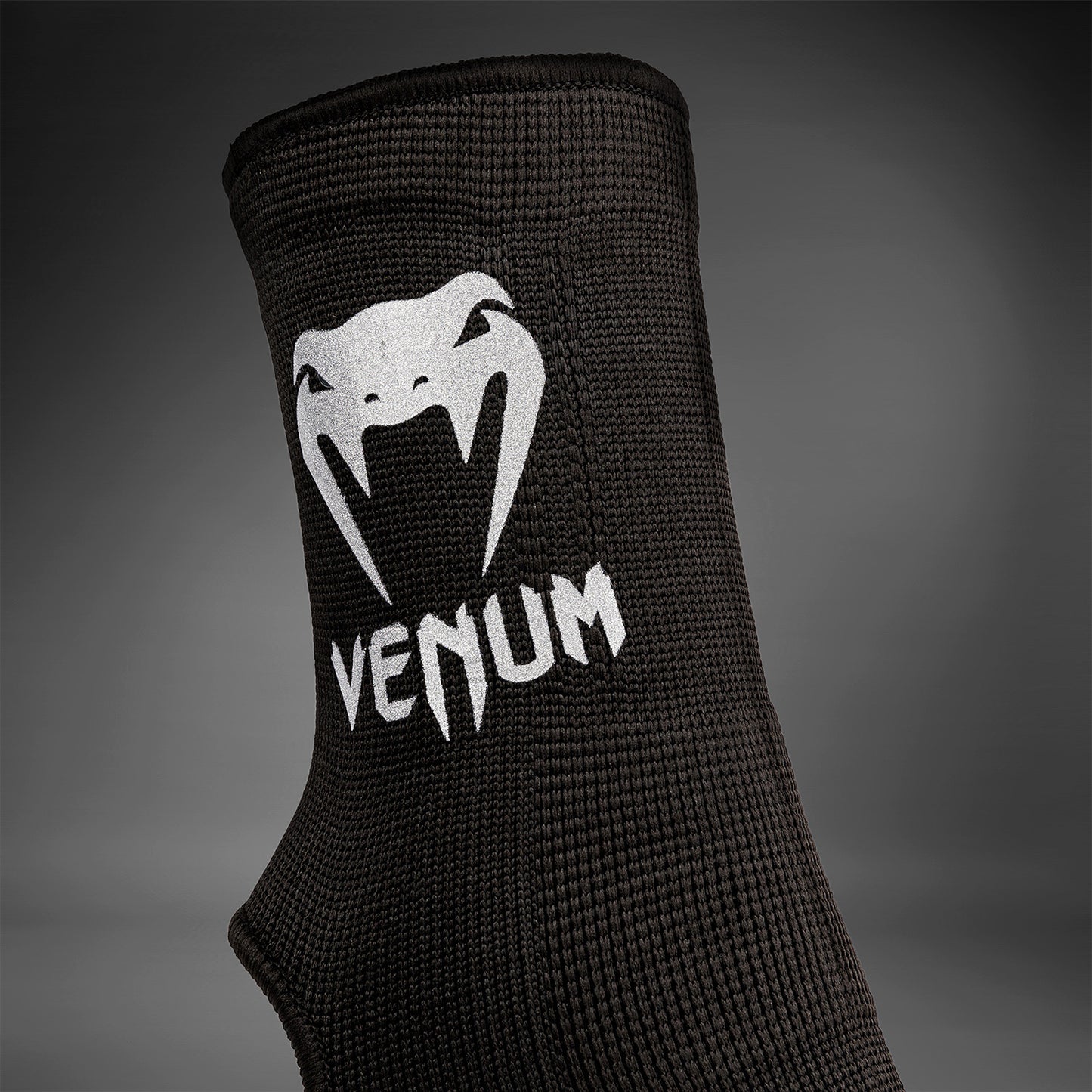 Venum Kontact Protectores de Tobillo - Negro/Plata