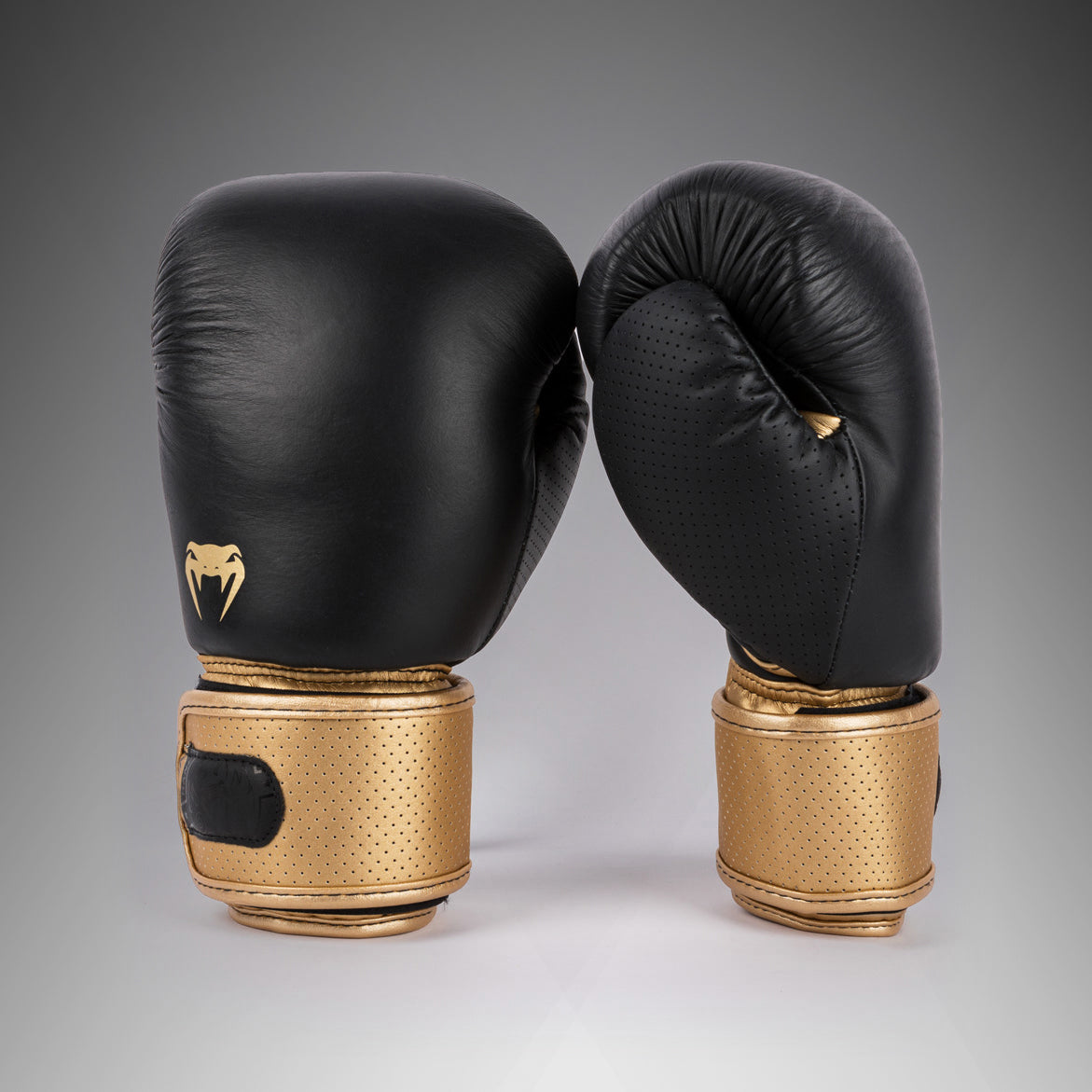 Guantes de boxeo Venum Power 2.0 - Negro/Dorado