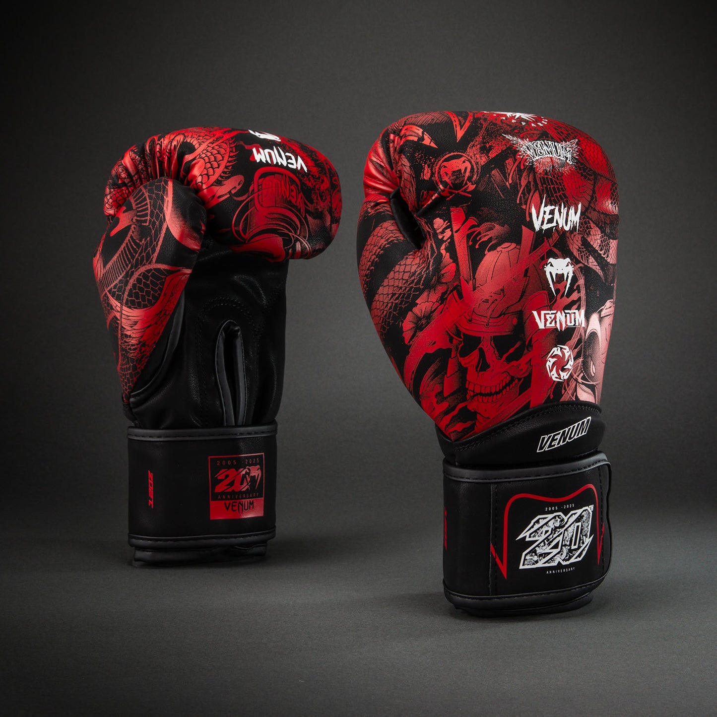 Venum 20th Anniversary Guantes de Boxeo - Negro/Rojo