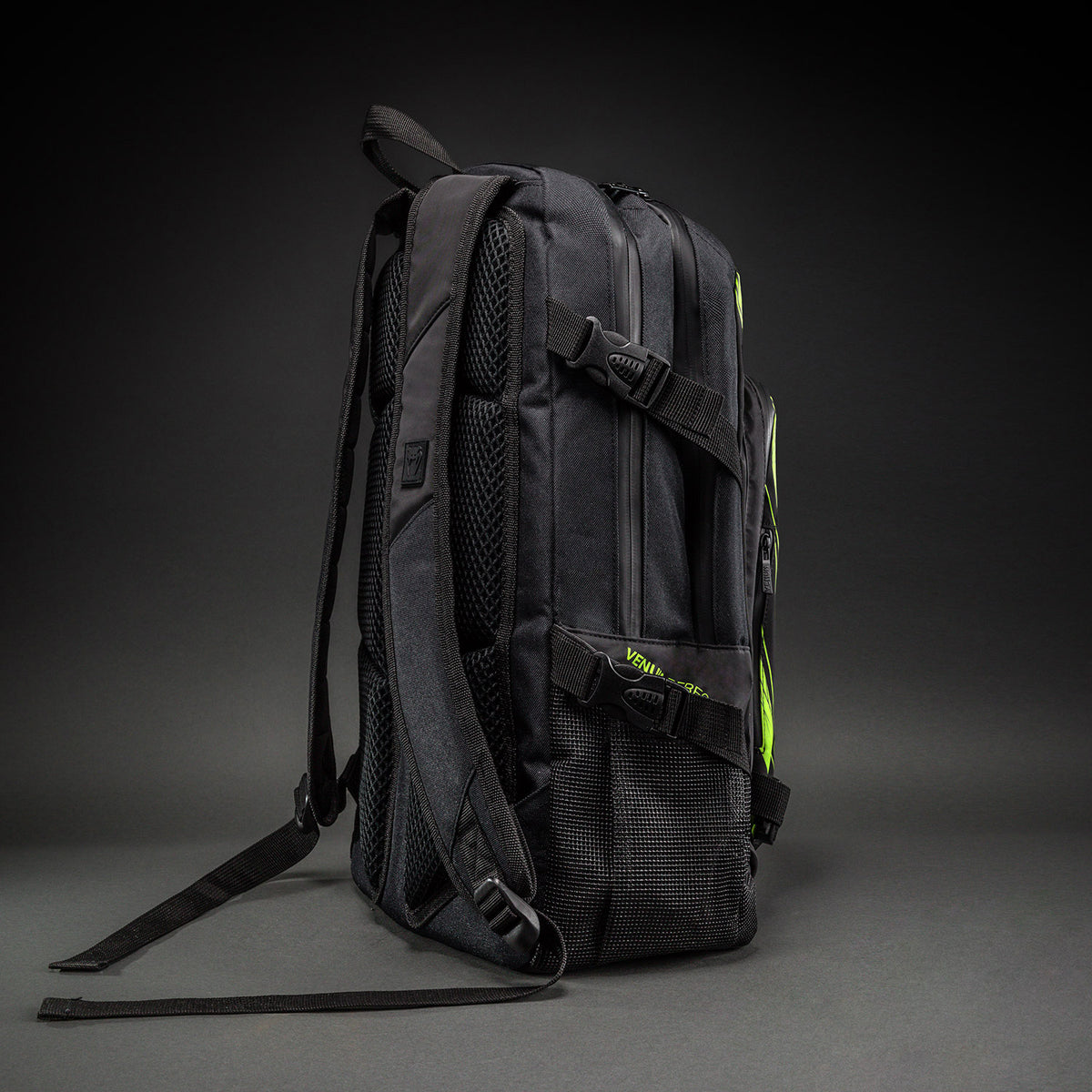 Venum Amazonia Reborn Mochila (15-25 L) - Negro/Verde