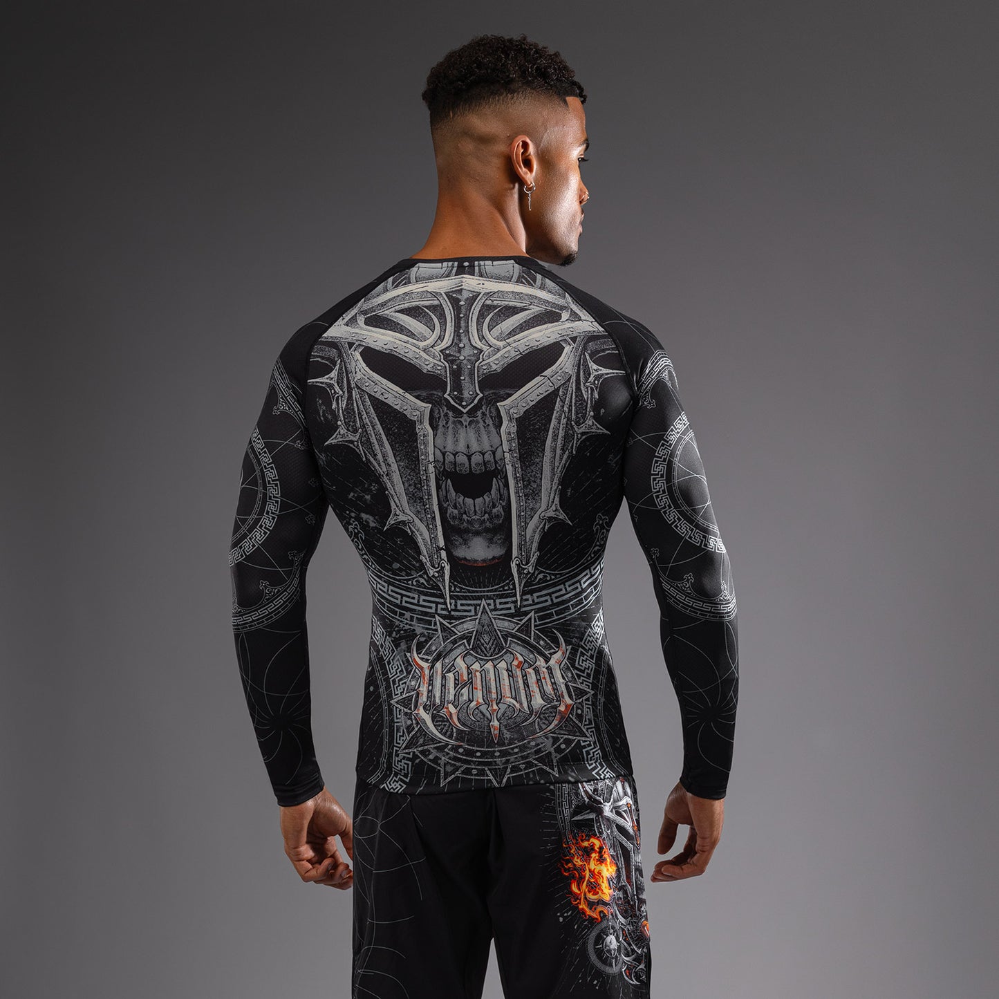 Venum Gladiator 5.0 Camiseta De Manga Larga Para Hombre - Negro/Plata