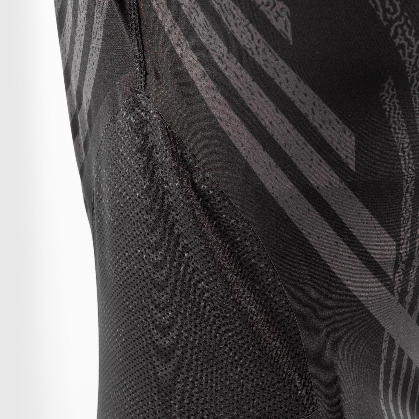 Camiseta Técnica Para Mujer UFC Venum Authentic Fight Night - Negro