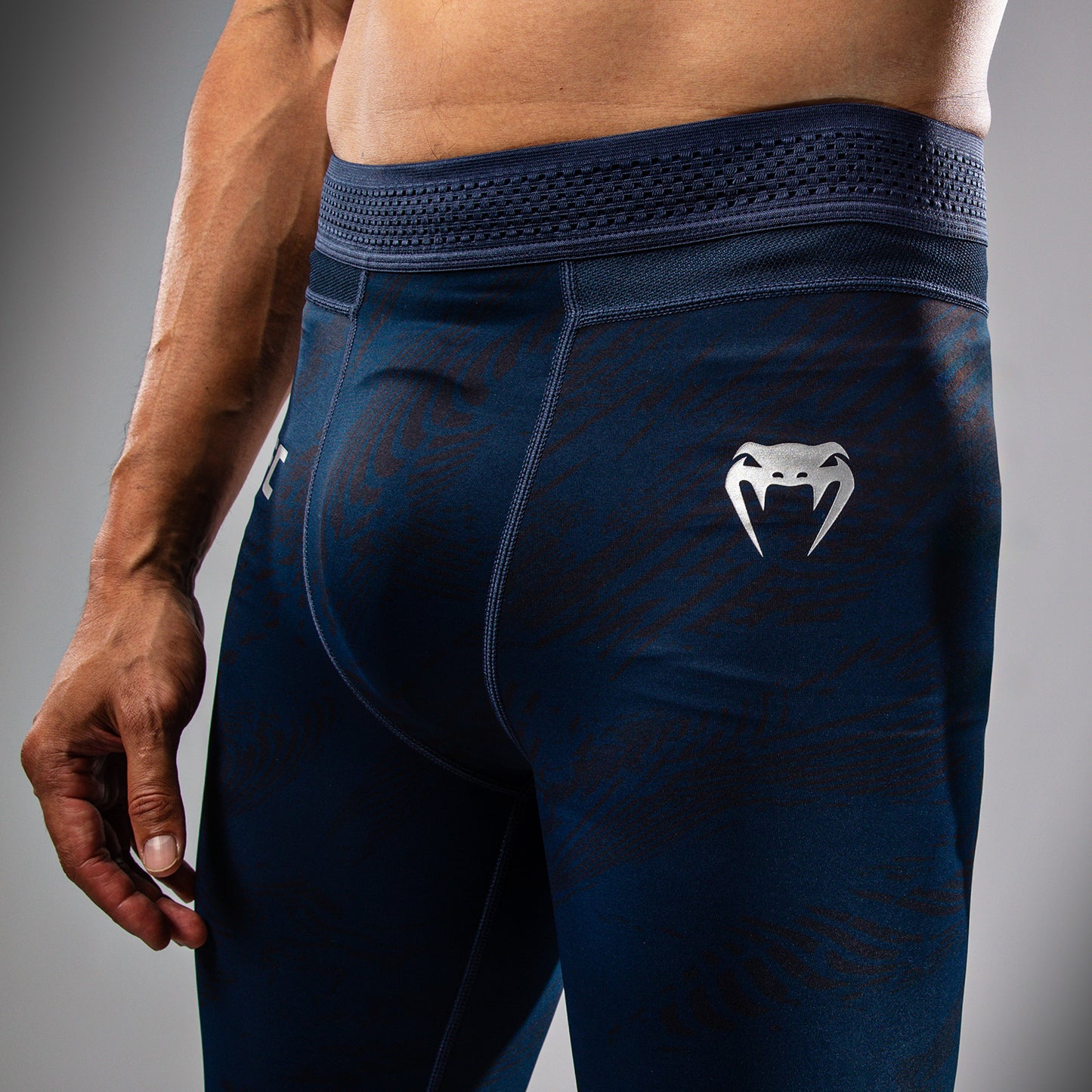 UFC Fusion by Venum Fight Week Leggings de Rendimiento para Hombre - Azul oceánico