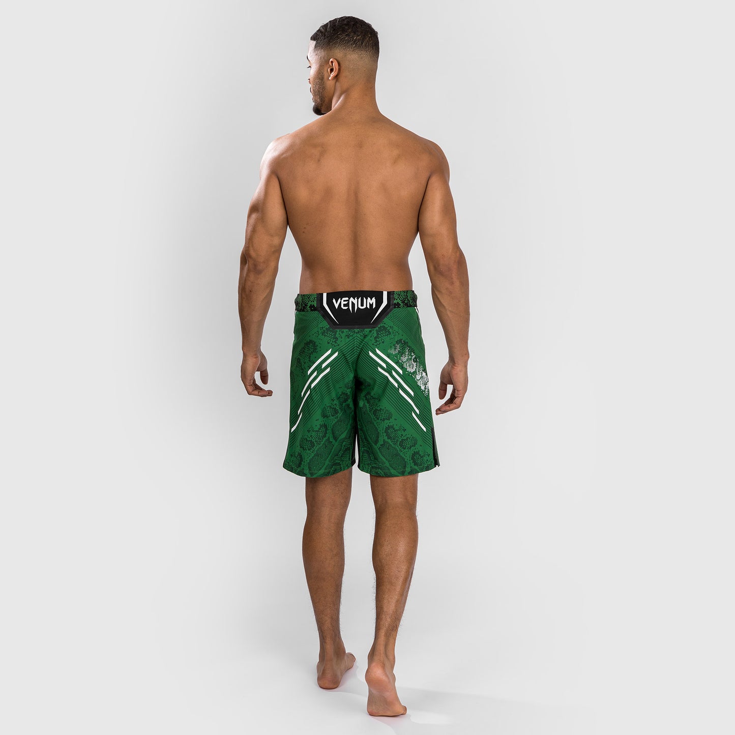 UFC Adrenaline by Venum Personalized Authentic Fight Night Pantalón Corto de Lucha para Hombre - Corte Largo - Amarillo
