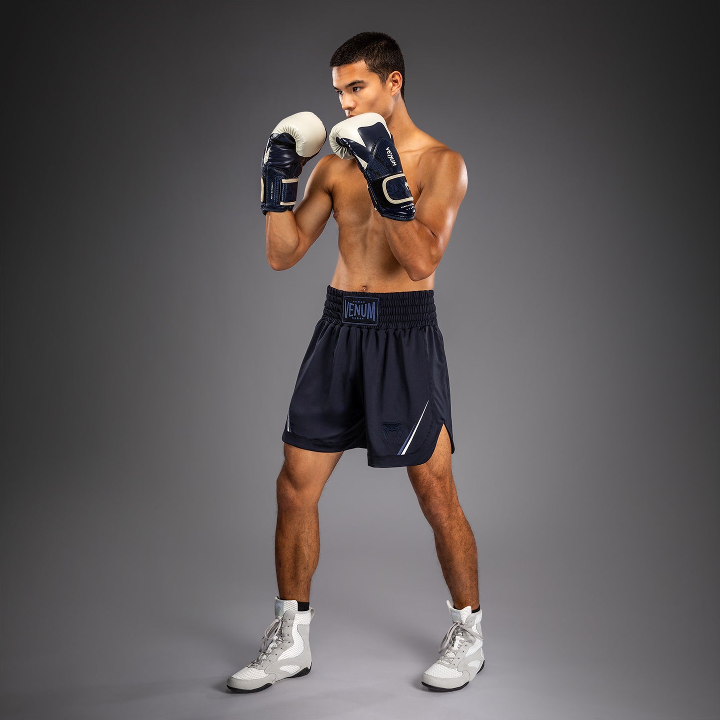 Venum G-Core Pantalón Corto de Boxeo - Azul Marino/Blanco