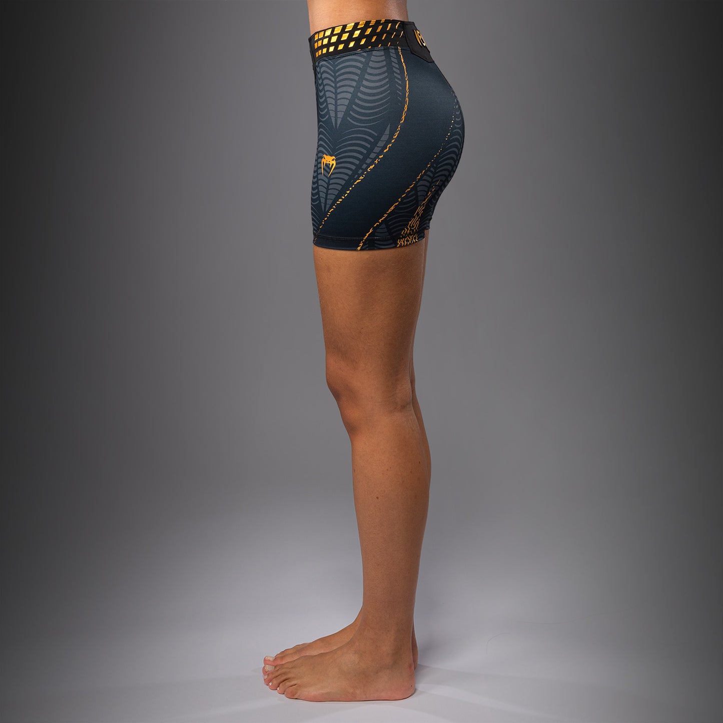 UFC Zenith by Venum Authentic Fight Night Short Vale Tudo ajuste corto Mujer Personalizado - Champion