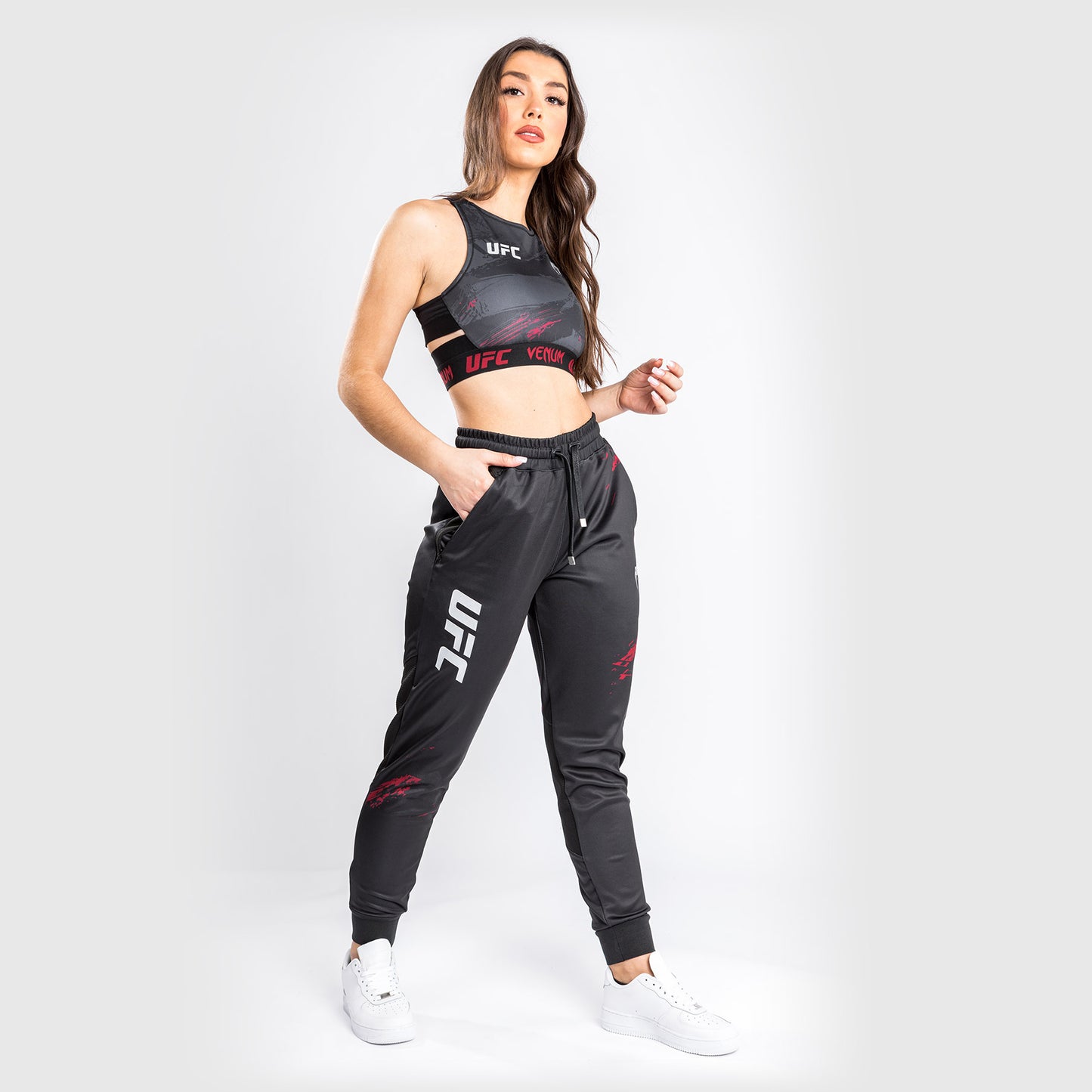 Pantalones deportivos UFC Venum Authentic Fight Week 2.0 - Para mujer - Negro/Rojo