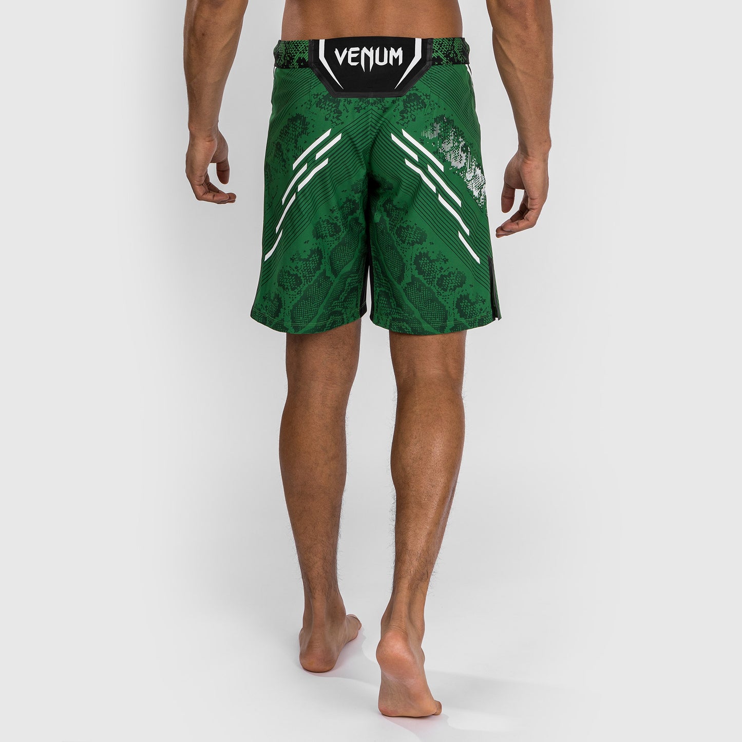 UFC Adrenaline by Venum Personalized Authentic Fight Night Pantalón Corto de Lucha para Hombre - Corte Largo - Amarillo