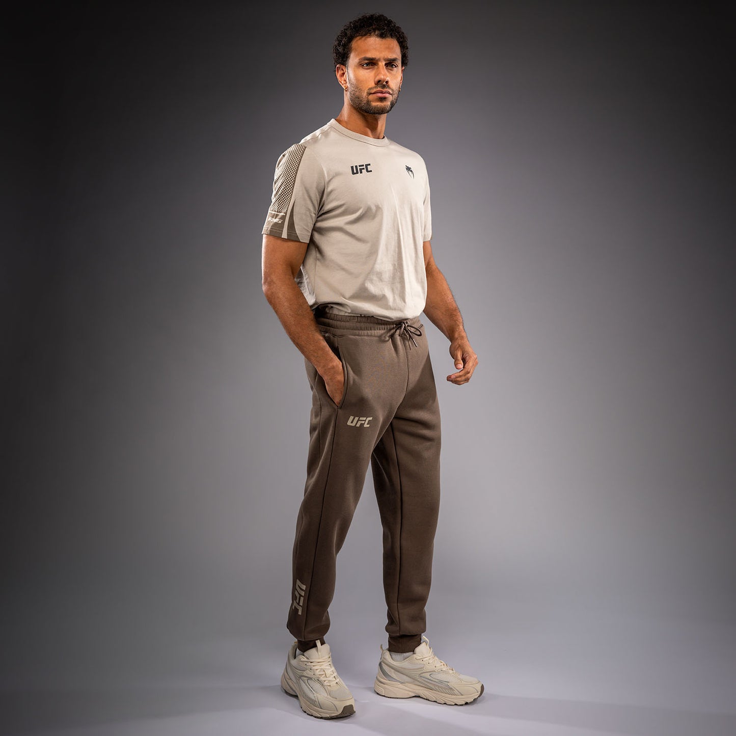 Venum UFC Unity by Venum Authentic Fight Week Pantalón de Algodón para Hombre - Marrón