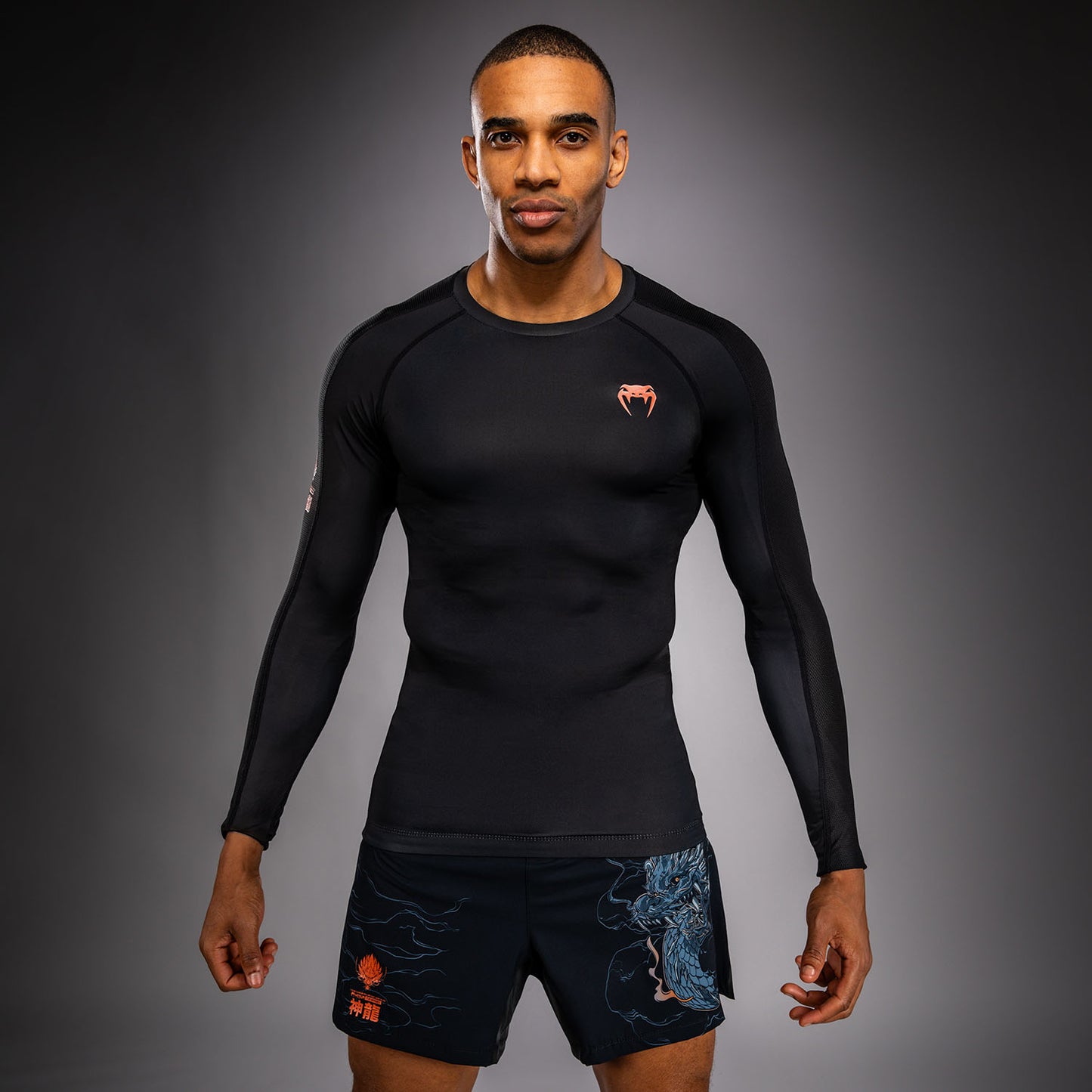 Venum Thunder Dragon Rashguard Manga Larga – Negro/Gris/Cobre