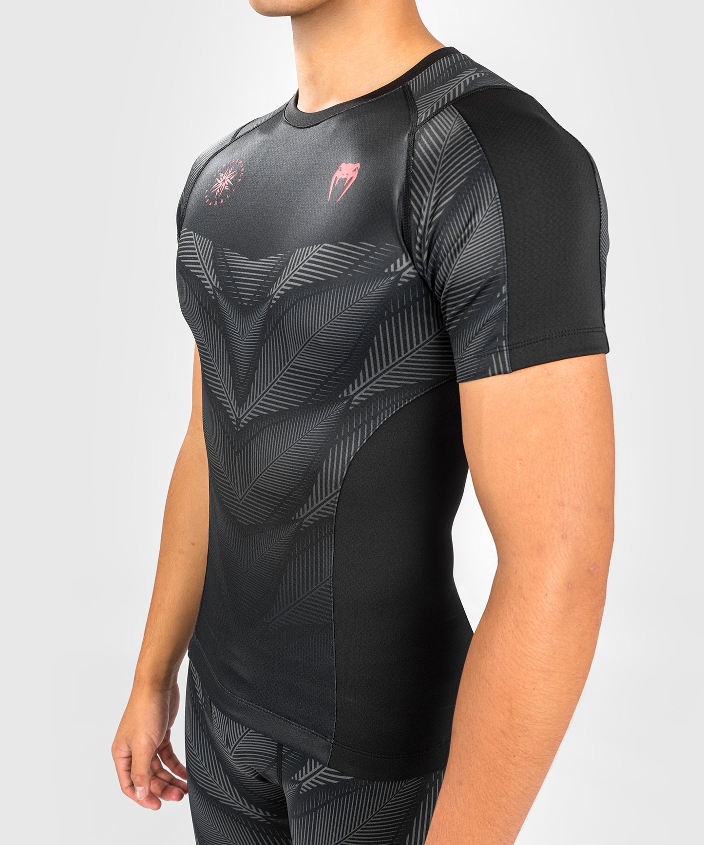 Camiseta de compresión Venum Phantom - Mangas cortas - Negro/Rojo