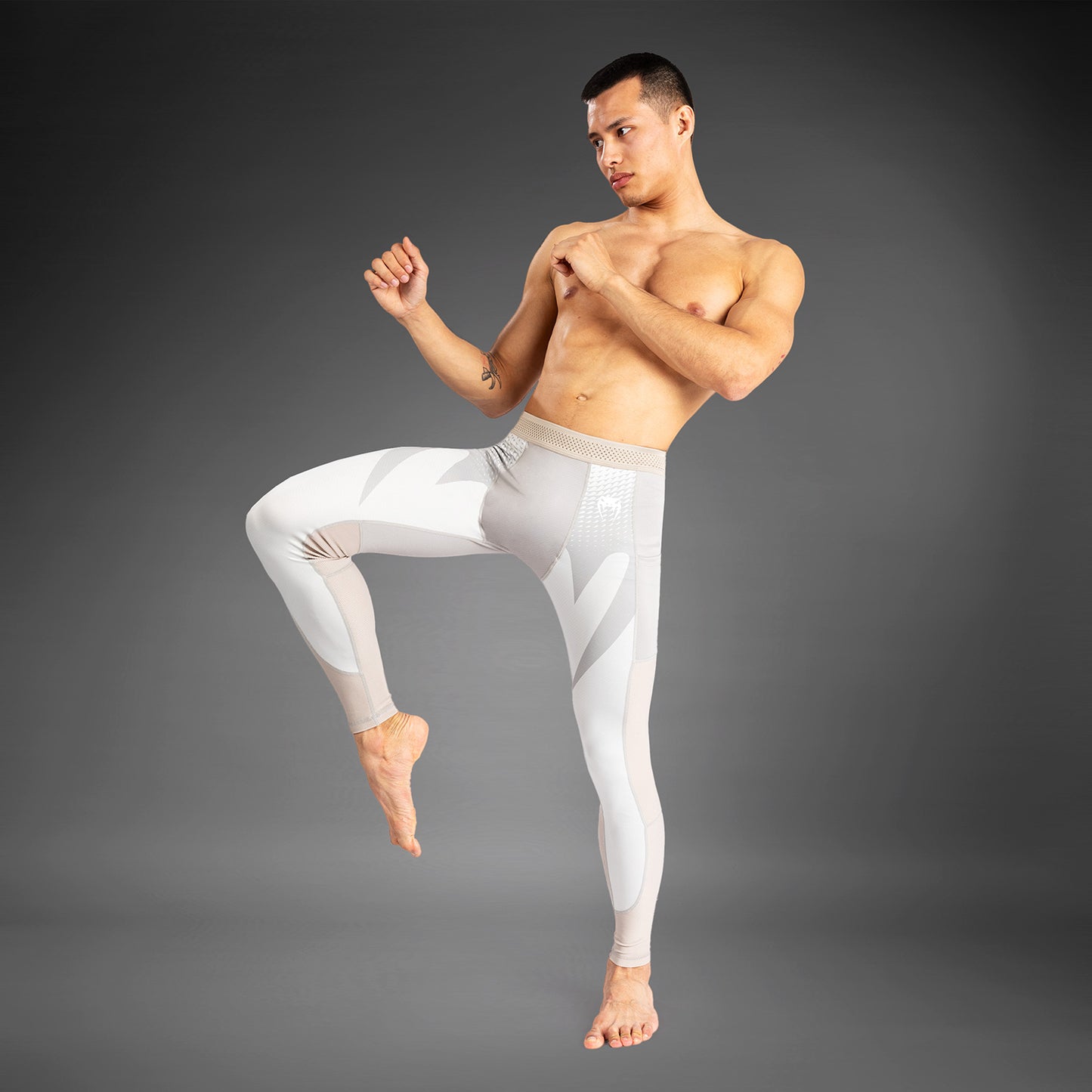 Venum Attack Pantalones de Compresión para Hombre - Arena