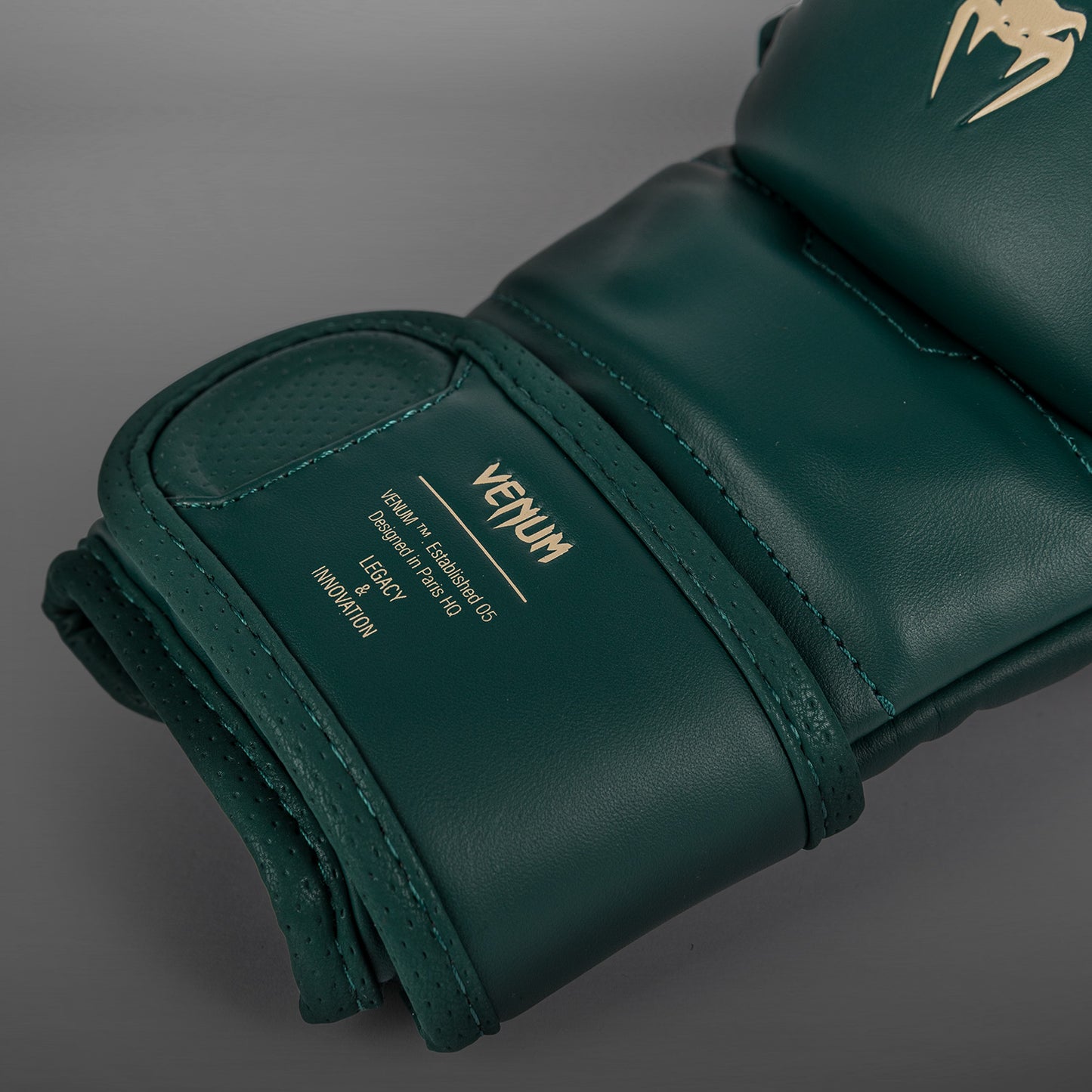 Venum Impact Evo Guantes de sparring MMA - Verde esmeralda
