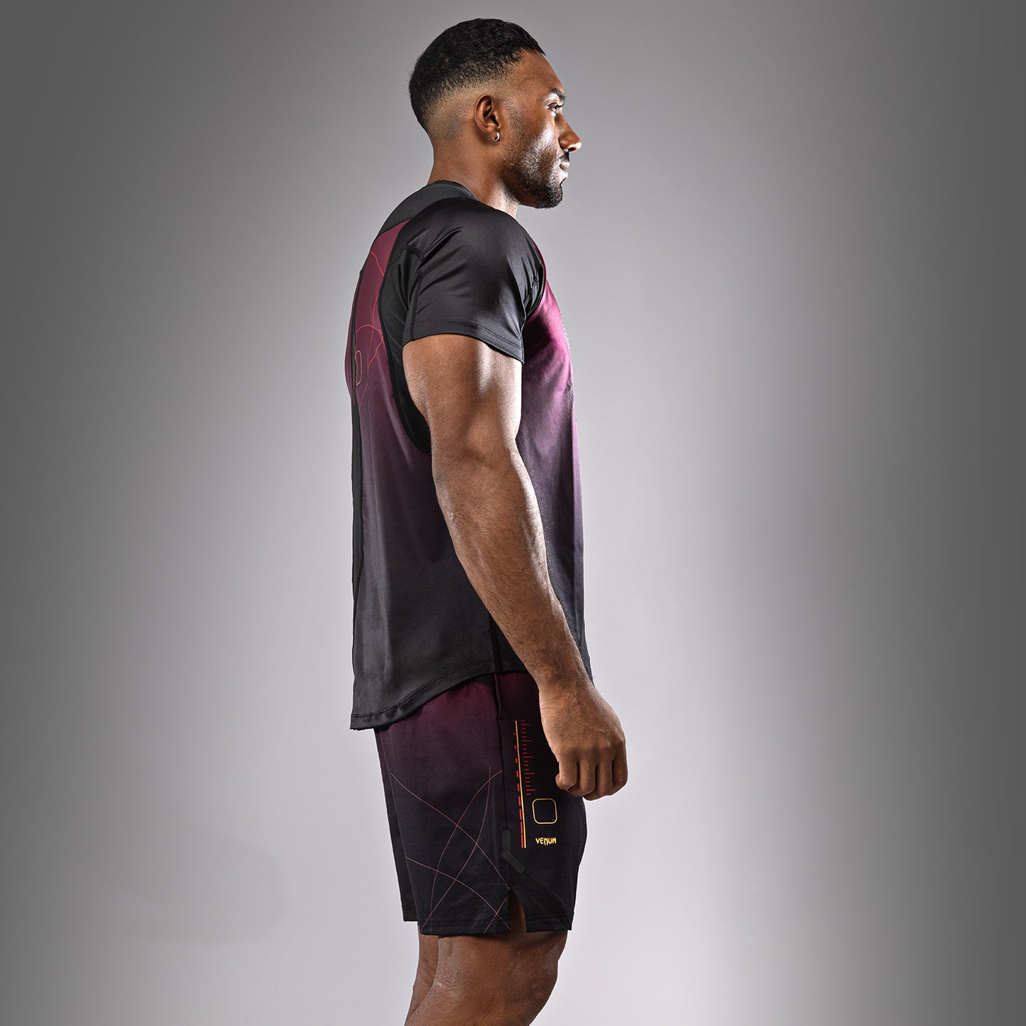 Venum Tactical XT Camiseta Dry Tech Hombre - Negra/Burdeos/Oro