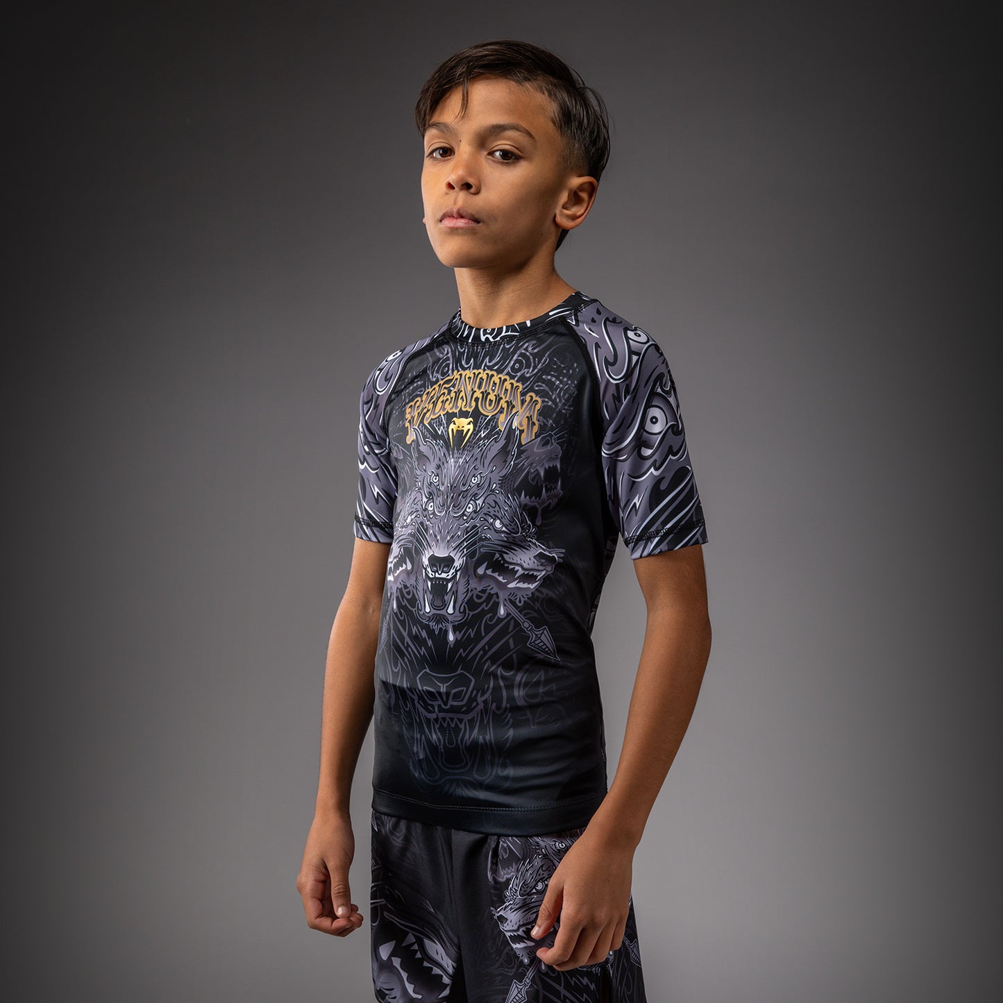 Venum Wolf Atak Rashguard Manga Corta Para Niños – Negro/Gris