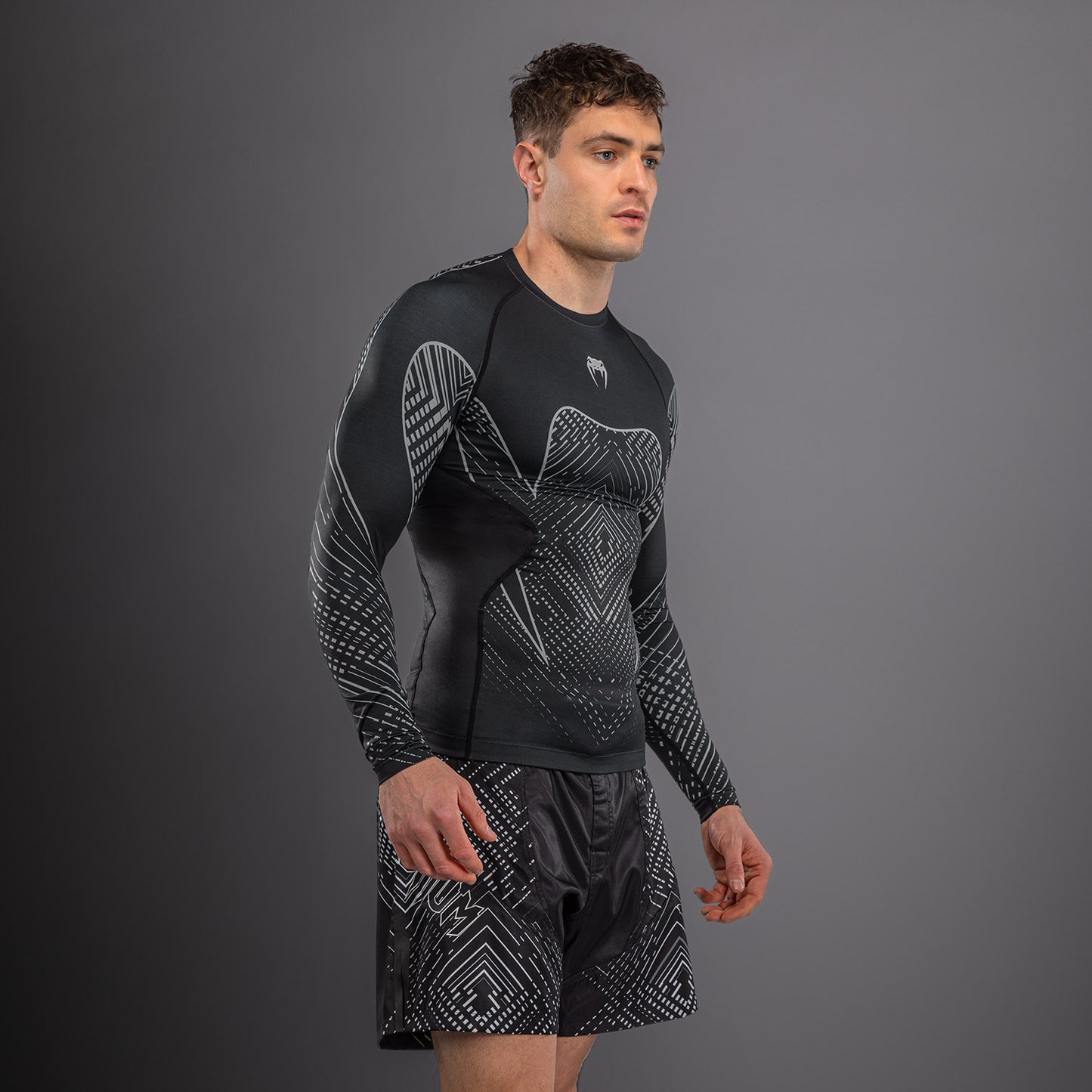 Venum Midnight Fury Rashguard Manga Larga – Negro/Gris/Plata