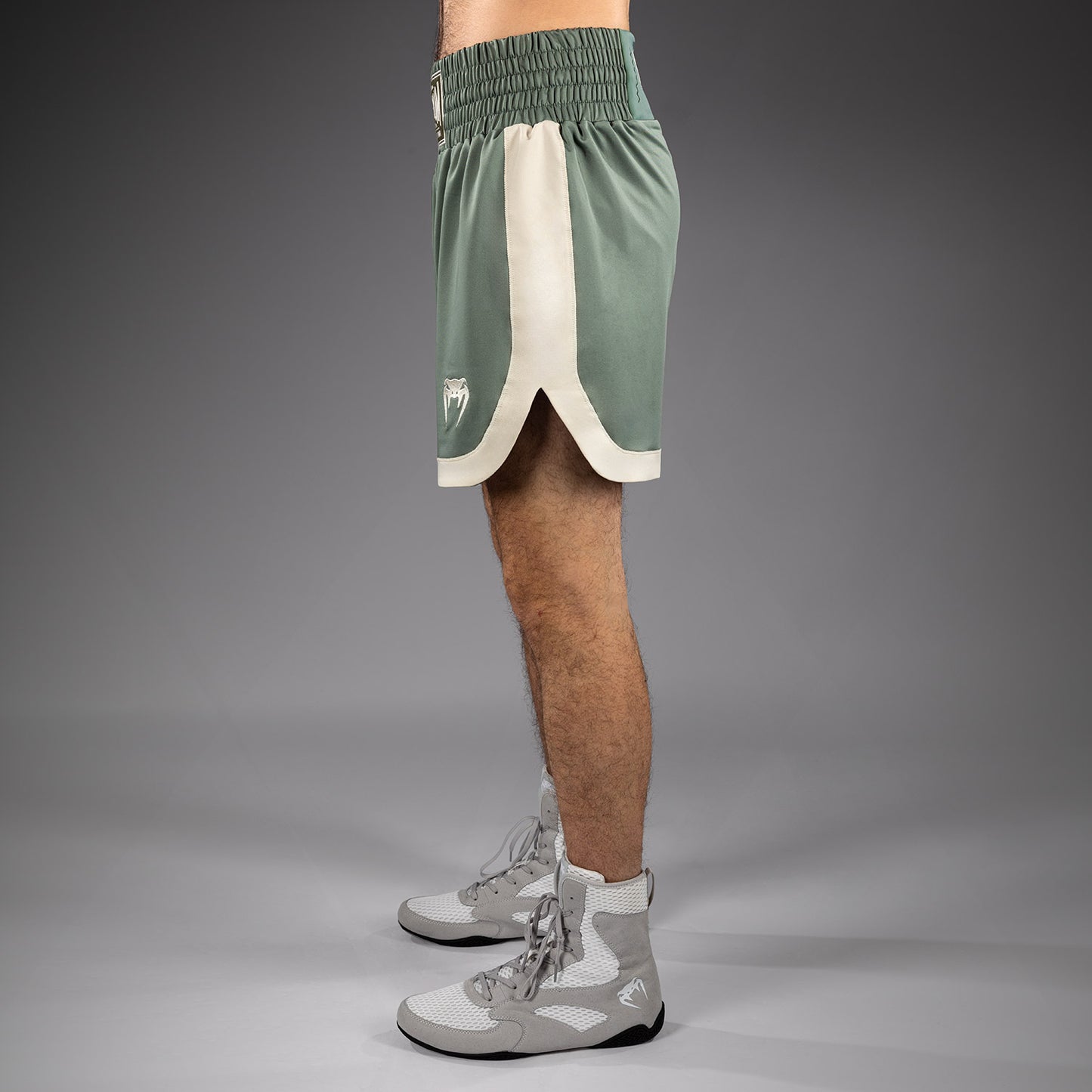 Venum Classic Short de Boxeo - Verde Agua/Marfil