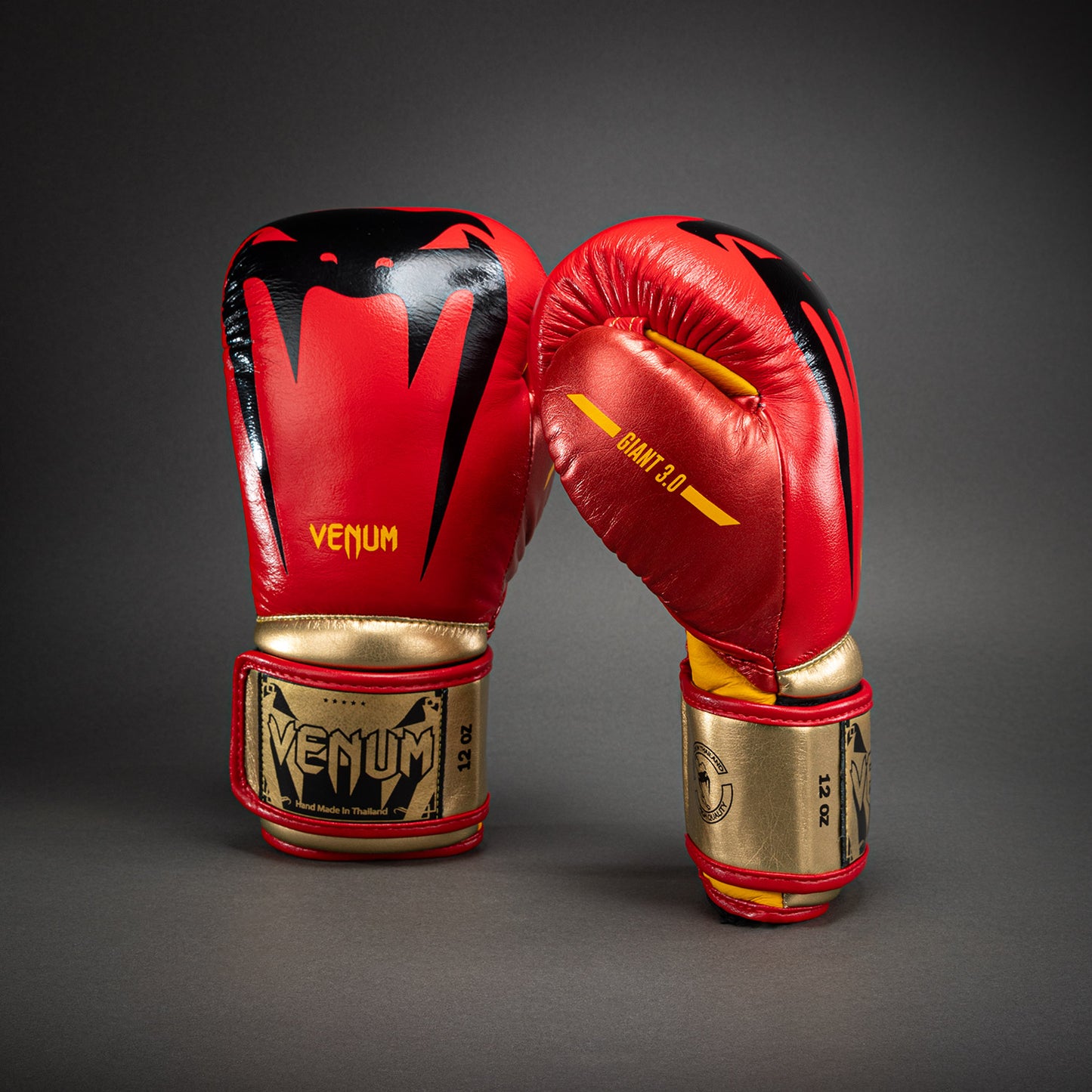 Guantes de Boxeo Venum Giant 3.0 - Rojo/Amarillo/Oro