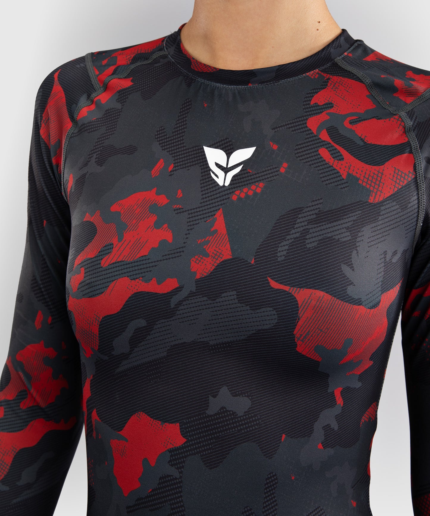 Venum x Sophia Rose de Mujeres Camiseta de manga Larga Rashguard - Urban Red Camo