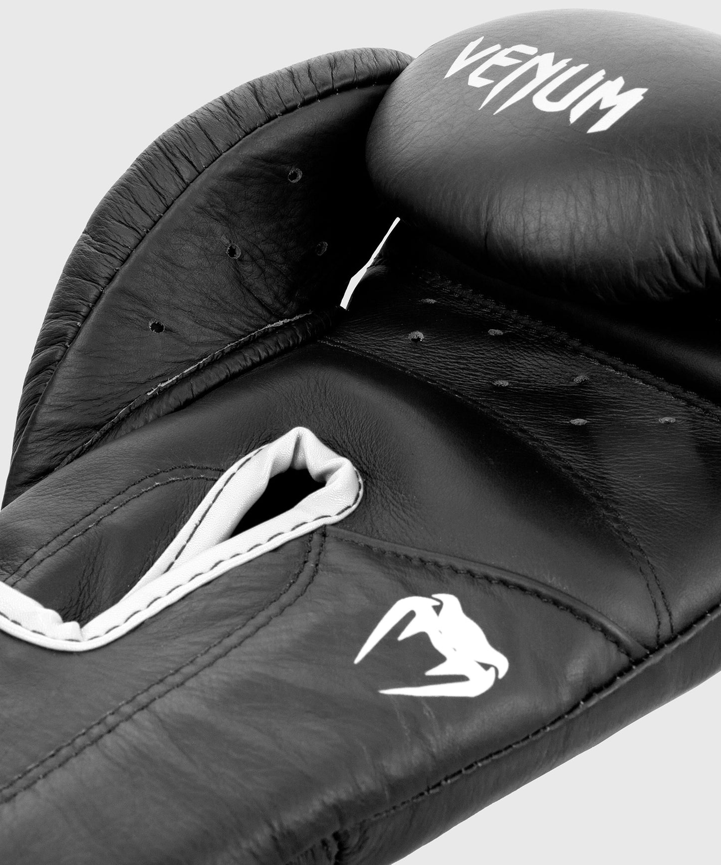 Guantes de Boxeo profesional Venum Giant 2.0  – Velcro