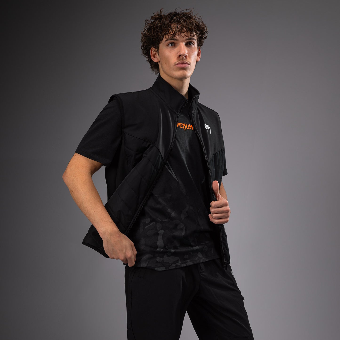Venum Paddock Chaqueta Softshell Manga Corta - Negro