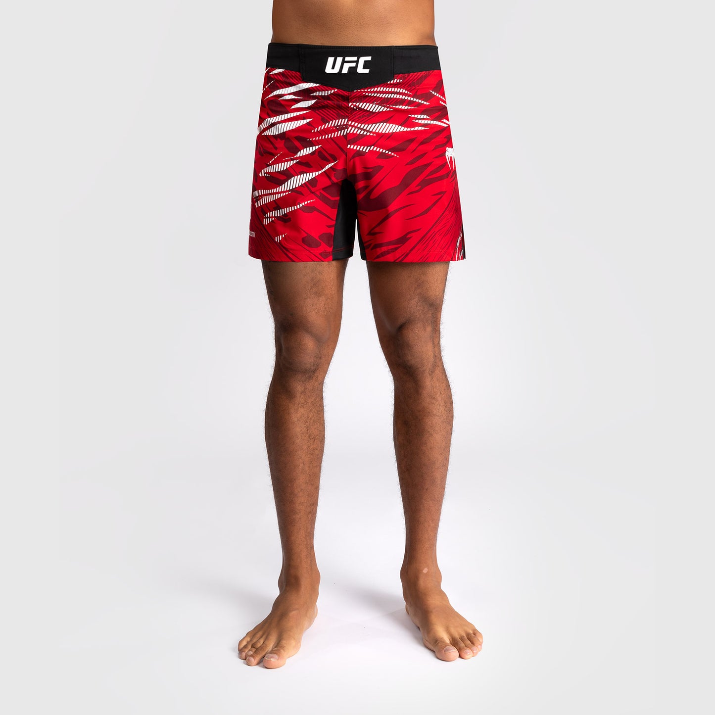 UFC Fusion by Venum Personalizados Authentic Fight Night Shorts de Lucha para Hombre - Ajuste Corto - Rojo