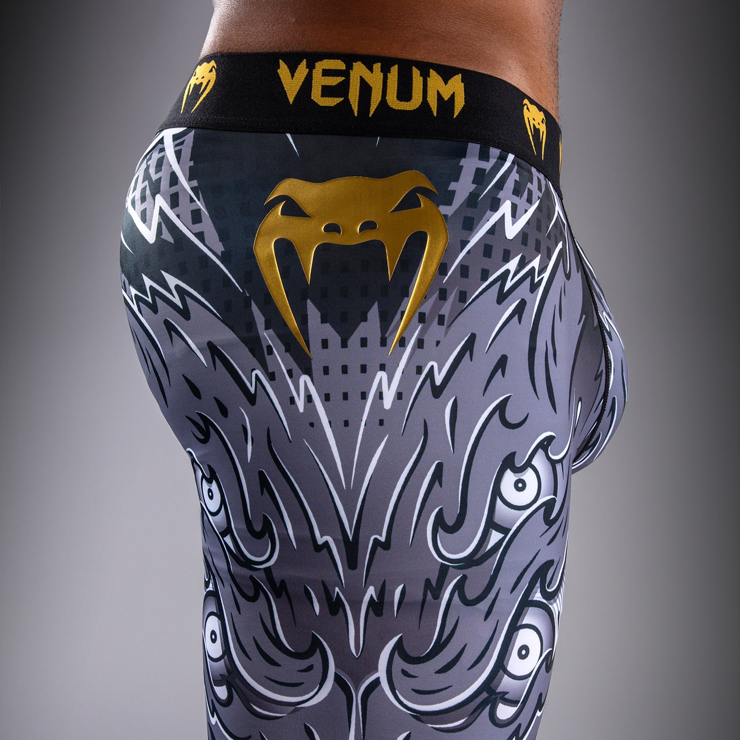 Venum Wolf Atak Spats – Negro/Gris