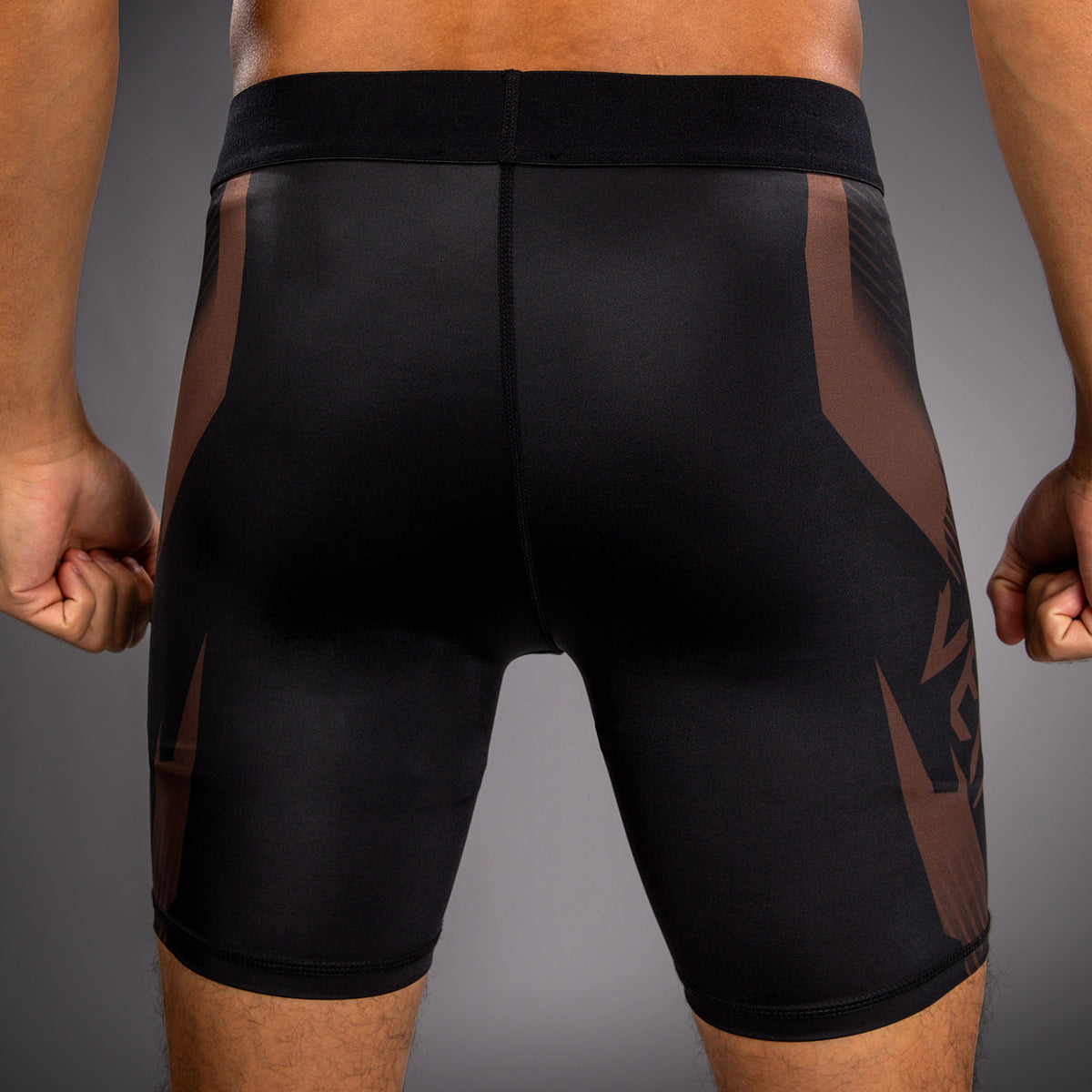 Venum No-Gi 6.0 Pantalón Corto de Compresión - Negro/Marrón