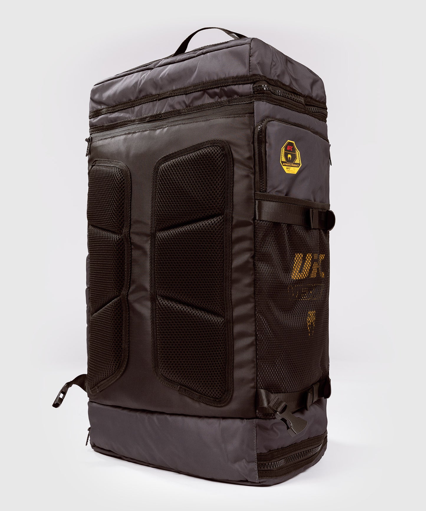 UFC Fusion by Venum Fight Week Bolsa de Deporte - Marrón Tierra