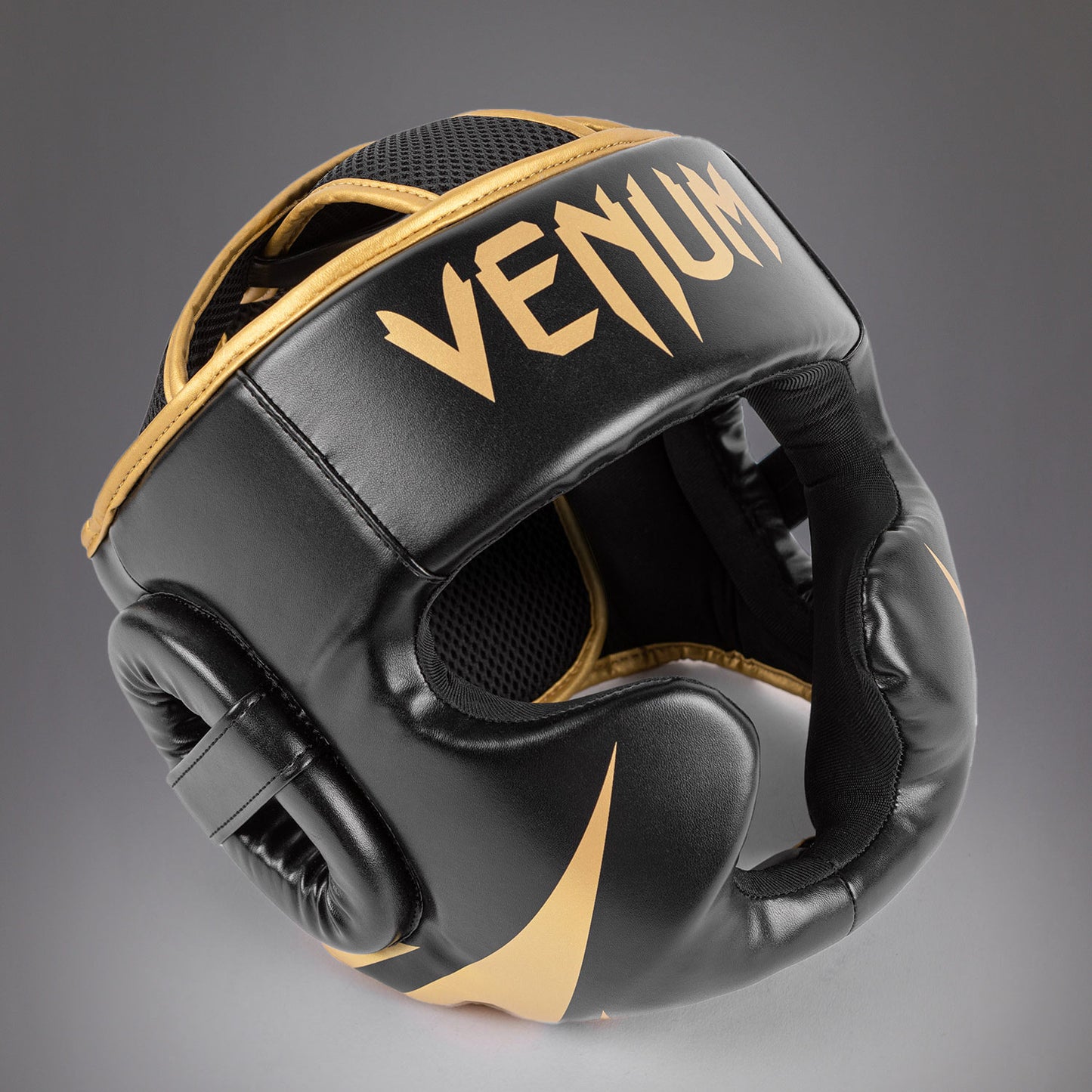 Casco Venum Challenger - Negro/Oro