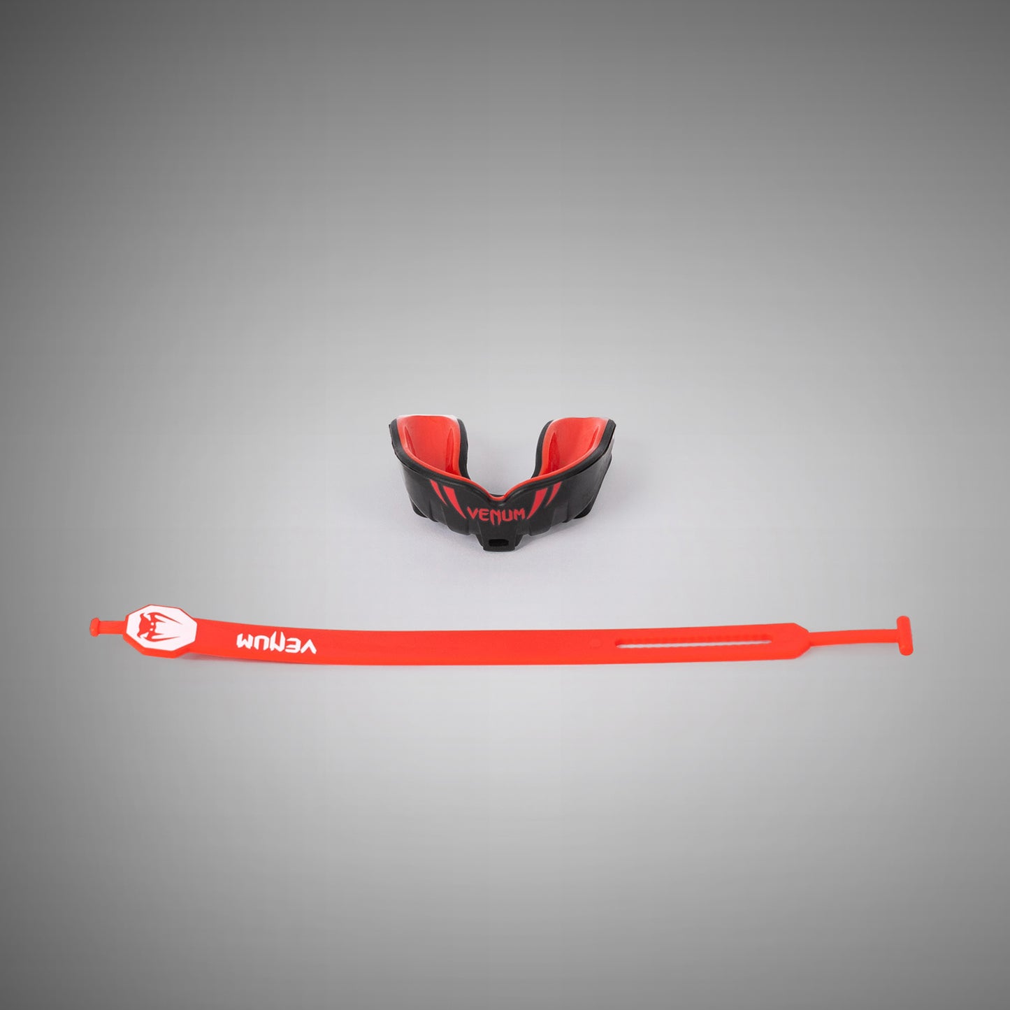 Venum Challenger Protector Bucal Niños con Correa/Sin Correa - Negro/Rojo