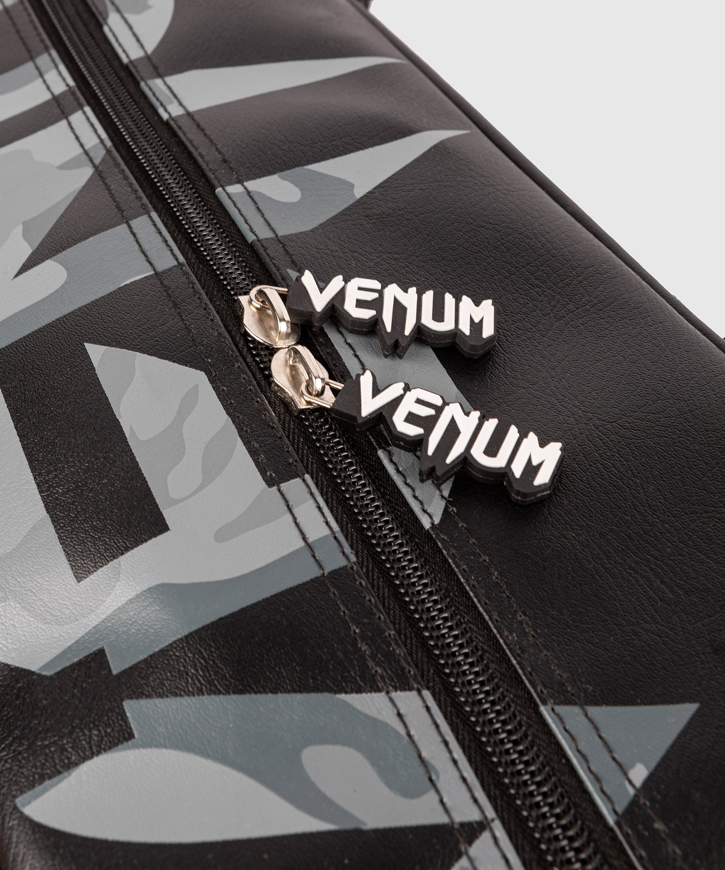 Bolso Venum Origins - Negro/Camo Urbano - Modelo grande