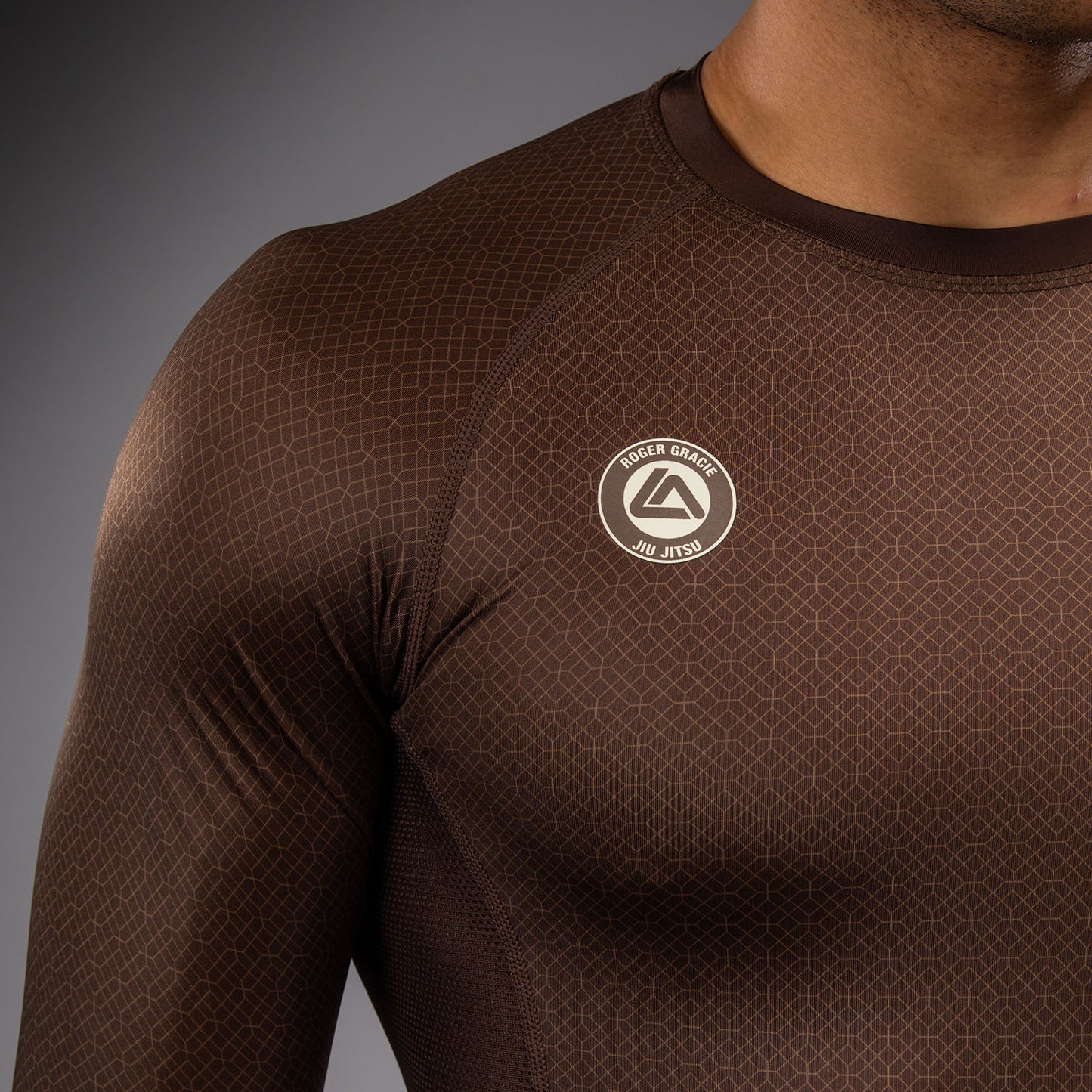 Venum x Roger Gracie Academy Rashguard Manga Larga - Marrón Oscuro