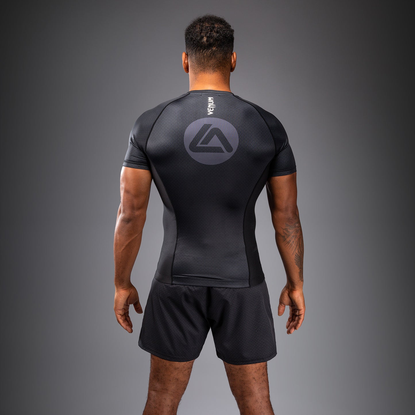 Venum x Roger Gracie Academy Rashguard Manga Corta - Negro