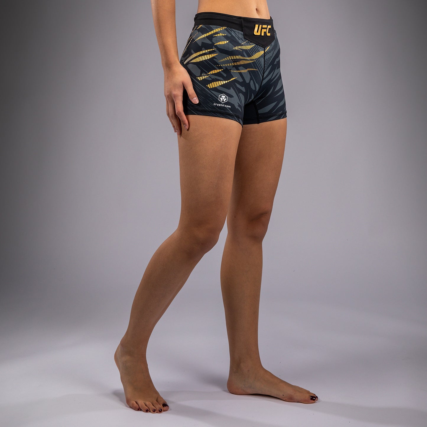 UFC Fusion by Venum Authentic Fight Night Vale Tudo Shorts para Mujer - Ajuste Corto - Champion
