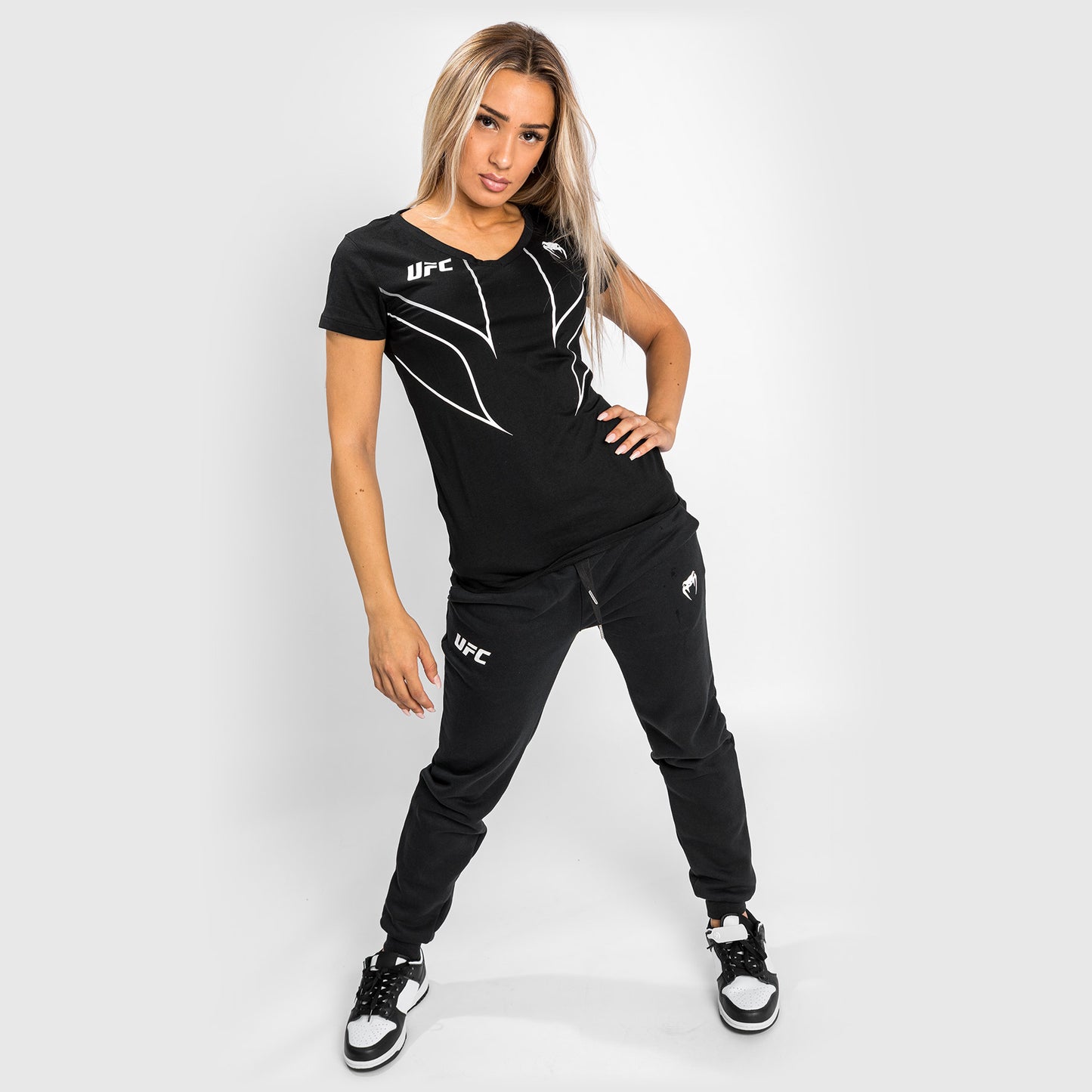 Camiseta de mujer UFC Venum Fight Night 2.0 Replica - Negra