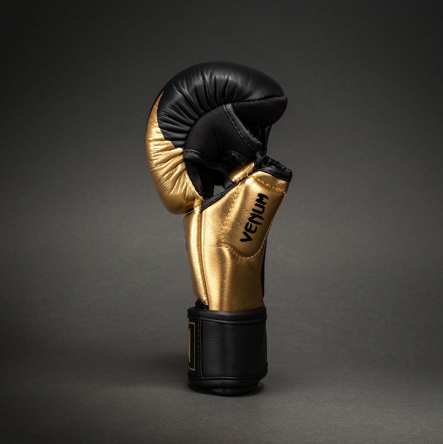 Venum Attack 2.0 Guantes de Sparring de Piel – Oro/Negro
