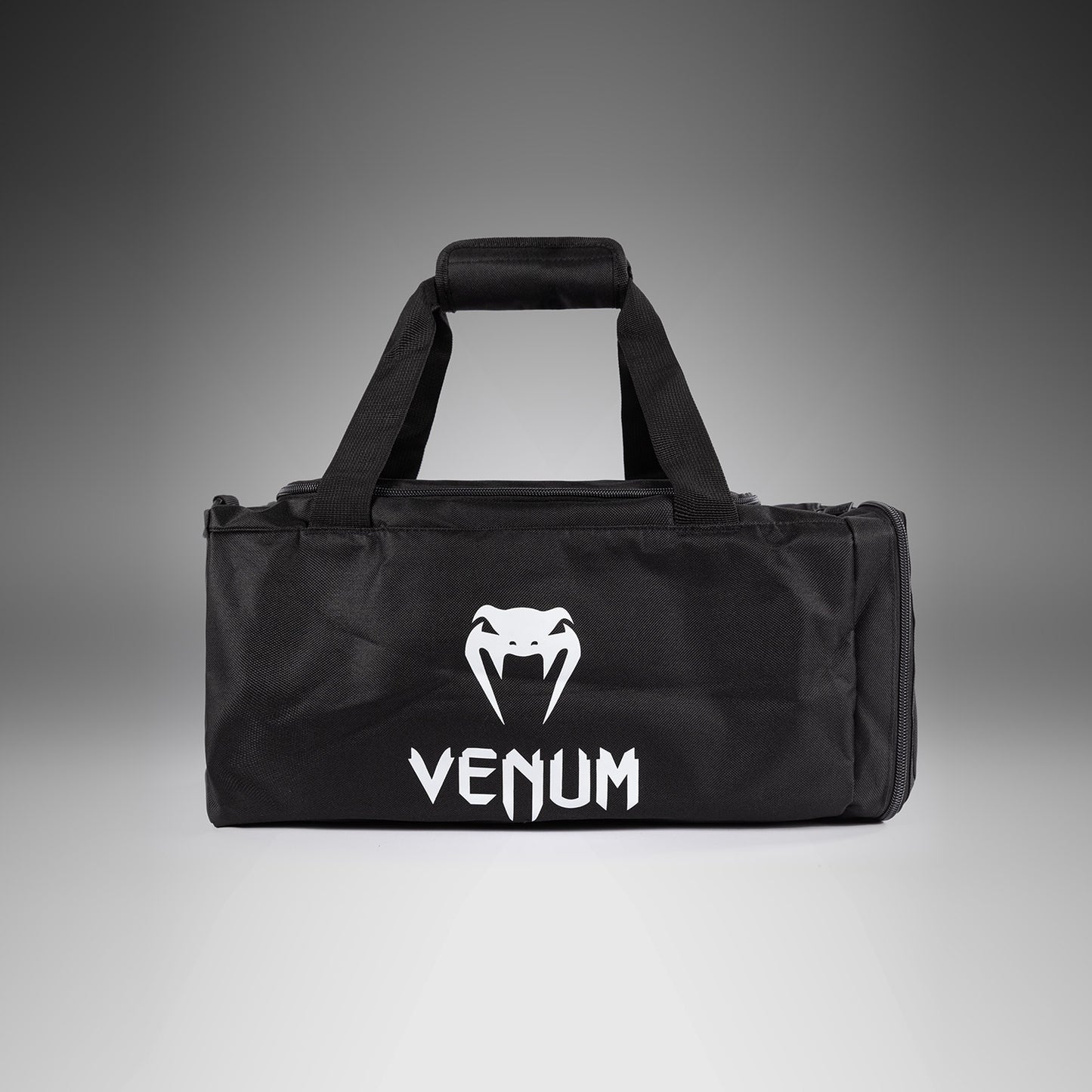 Venum Essential Bolsa Deportiva (26L) - Negro
