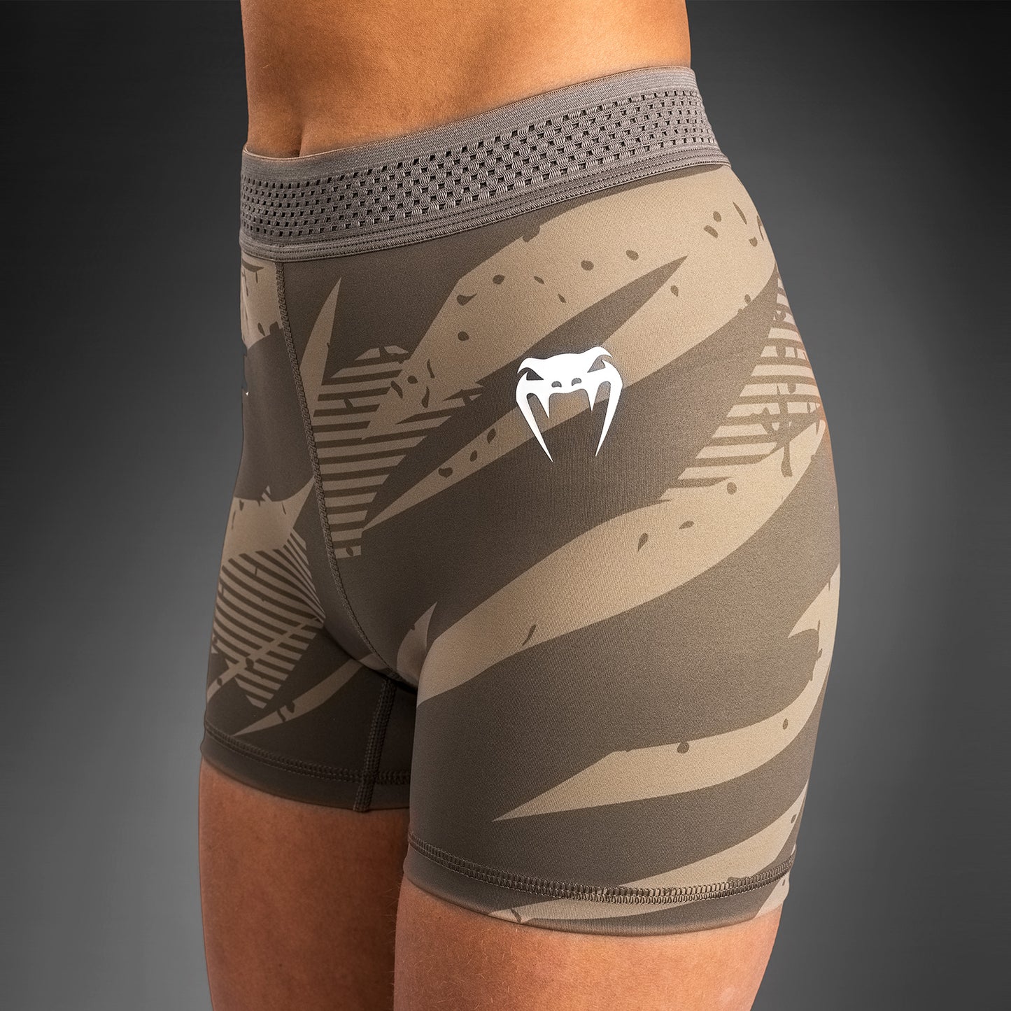 UFC Adrenaline By Venum Fight Week Short de Vale Tudo para Mujer - Desert Camo