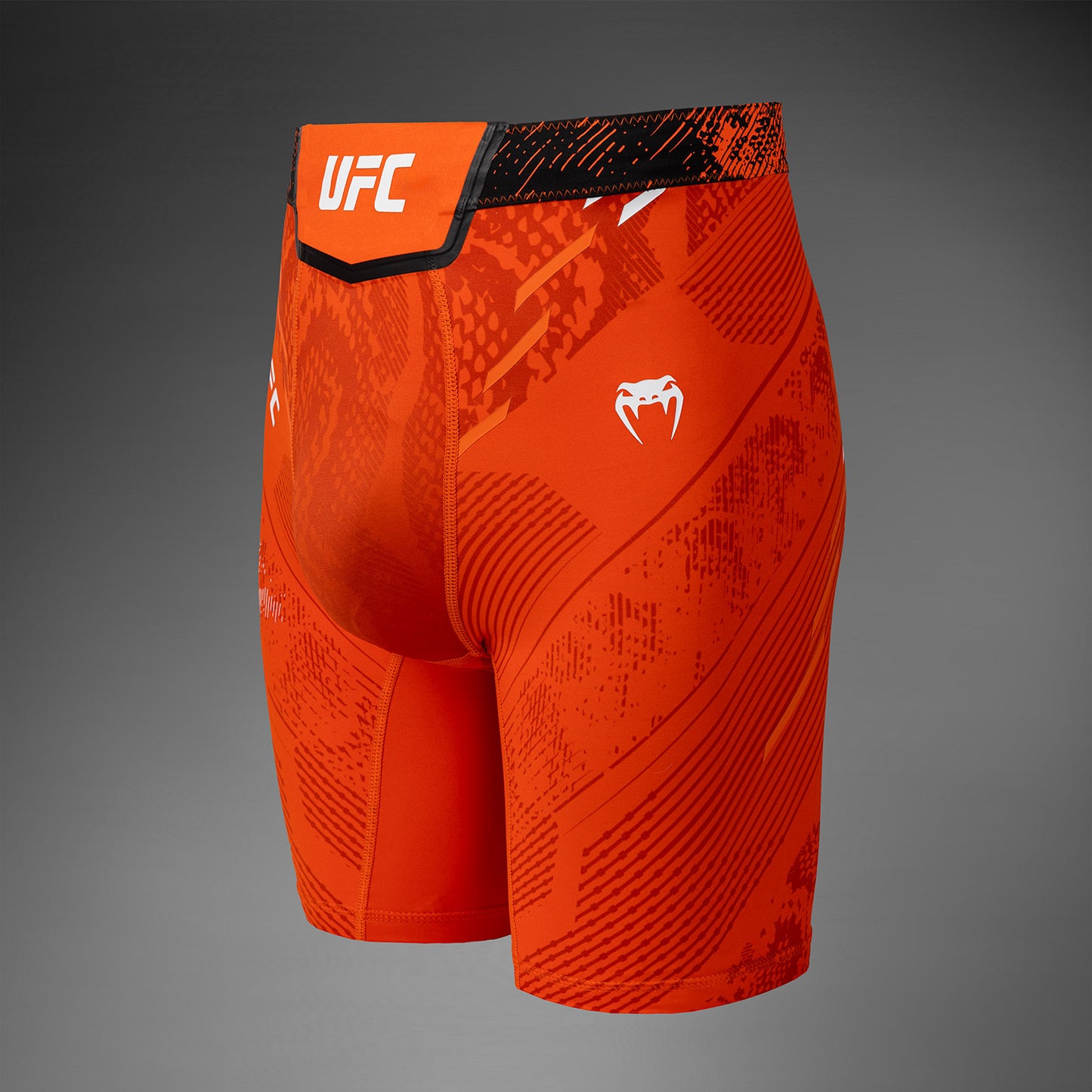 UFC Fusion by Venum Authentic Fight Night Vale Tudo shorts para Hombre - Naranja
